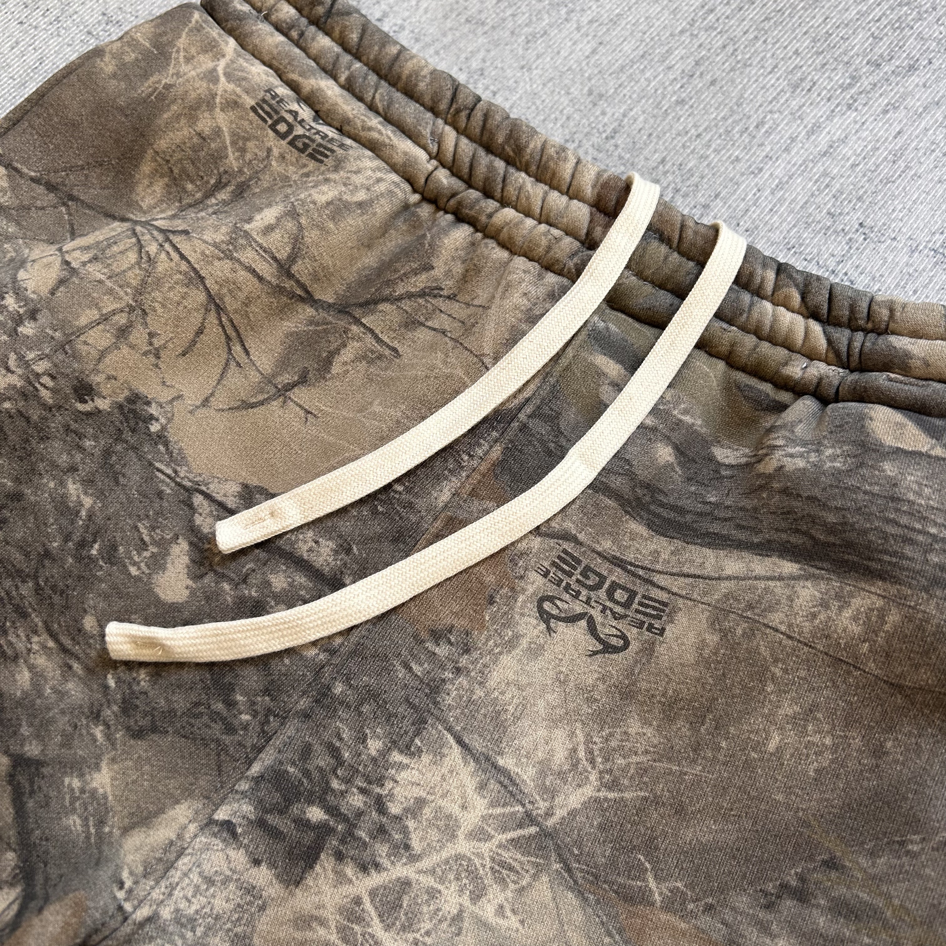 Akimbo Realtree pants - Image 10