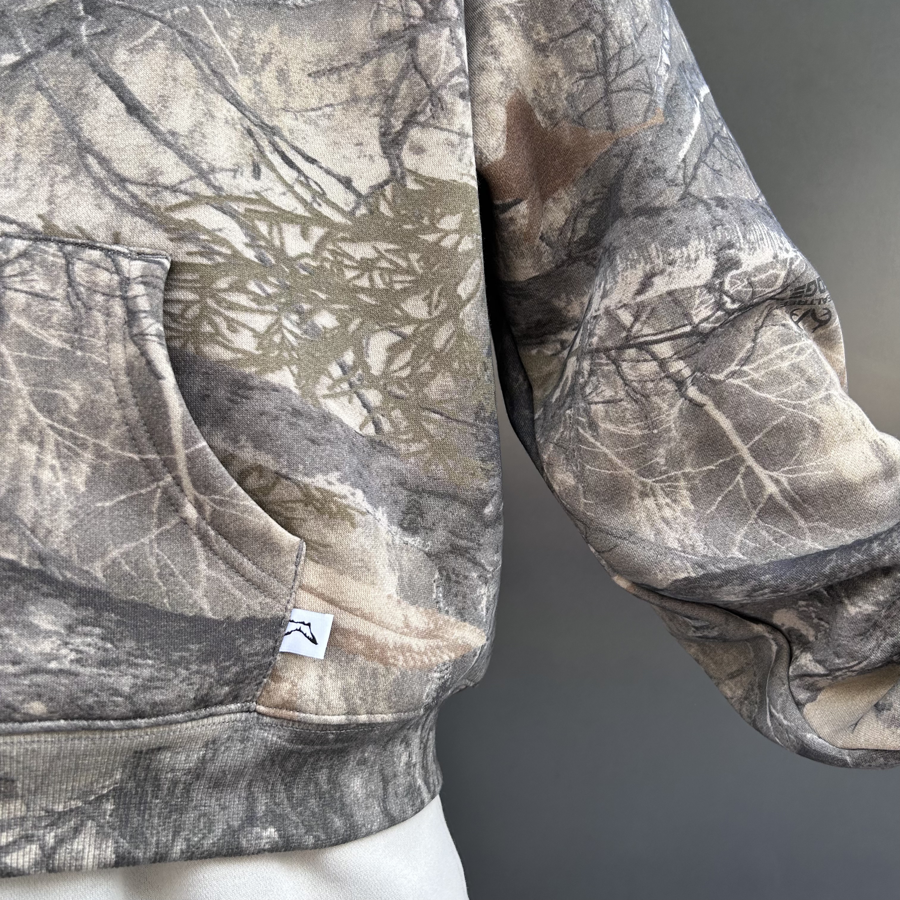 Akimbo HOODIE - REALTREE CAMO - Image 7