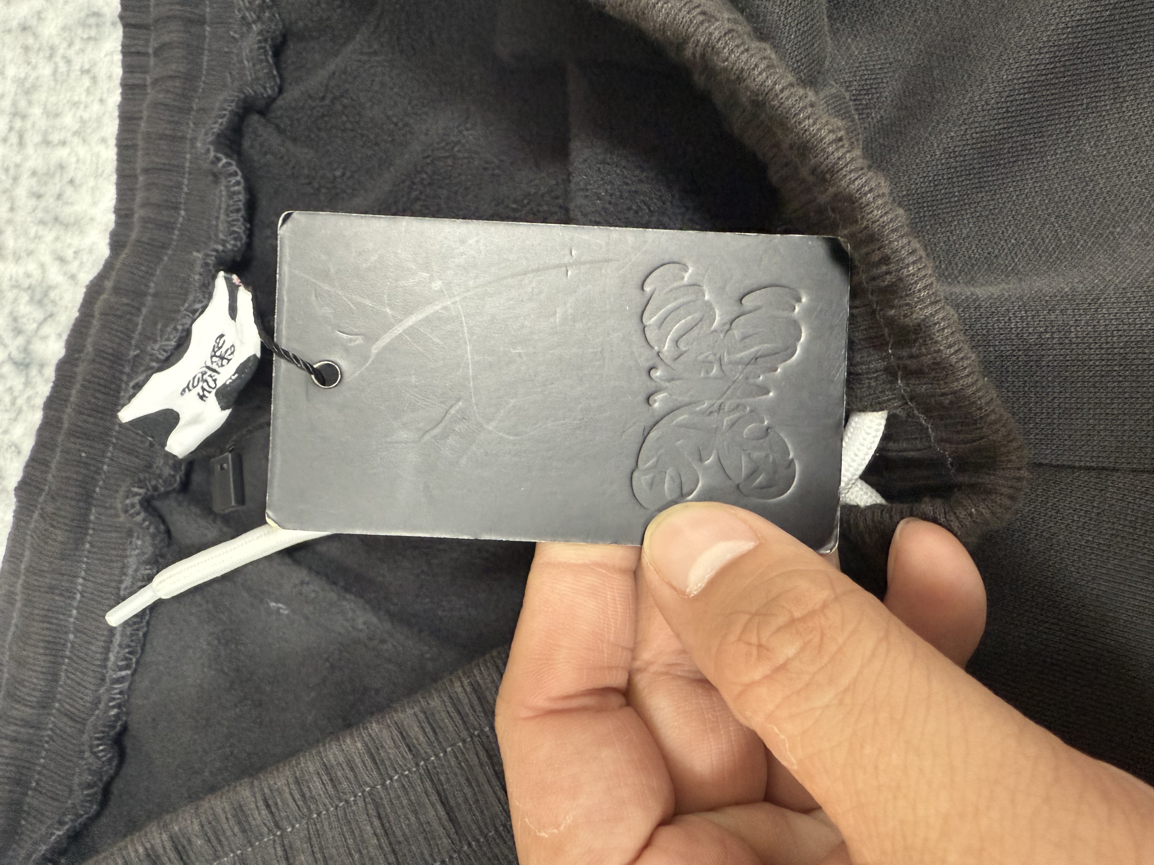 mertra black tracksuit - Image 10