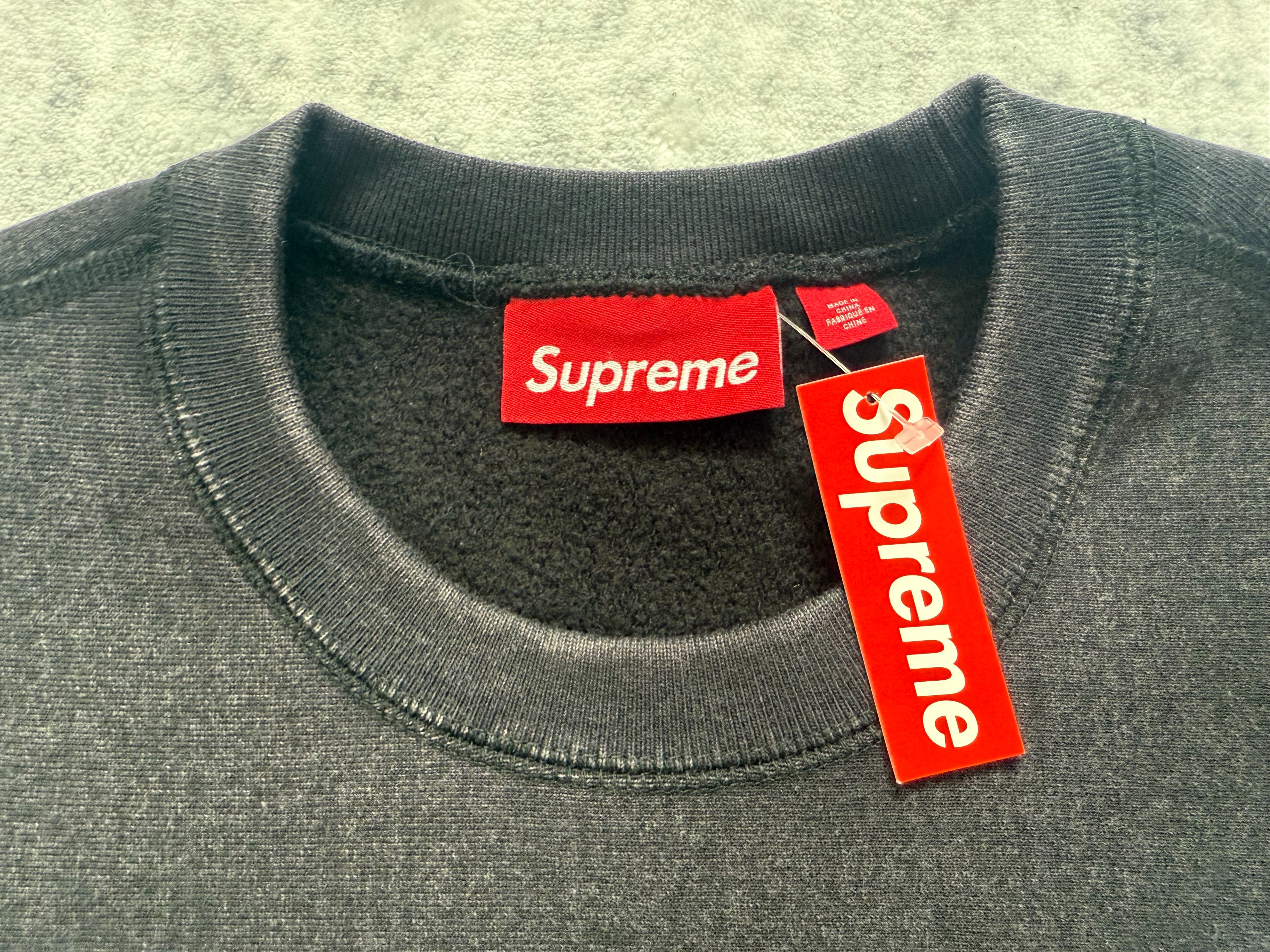 sup boxlogo white black and navy blue - Image 13