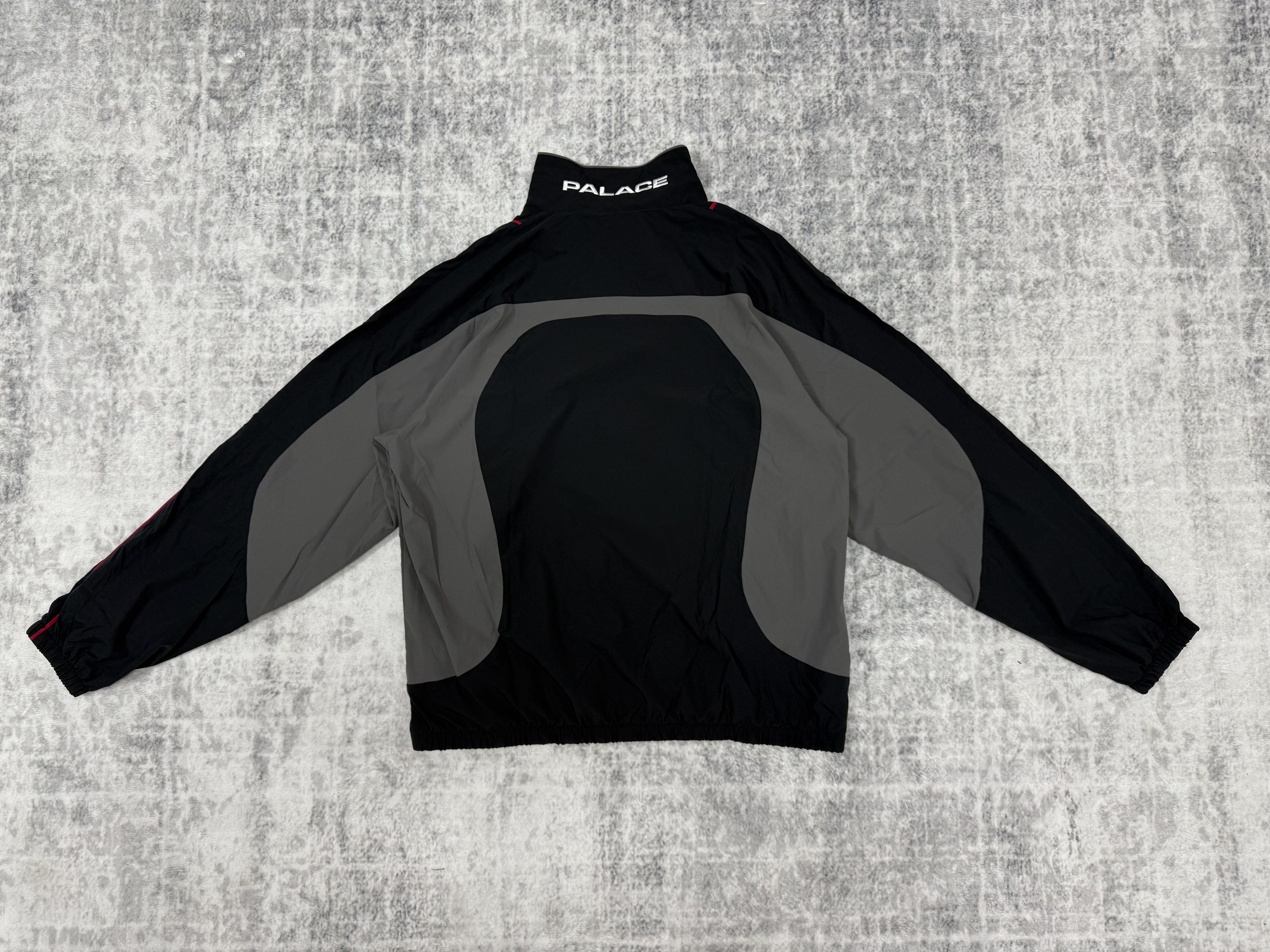 p 6806 tracksuit