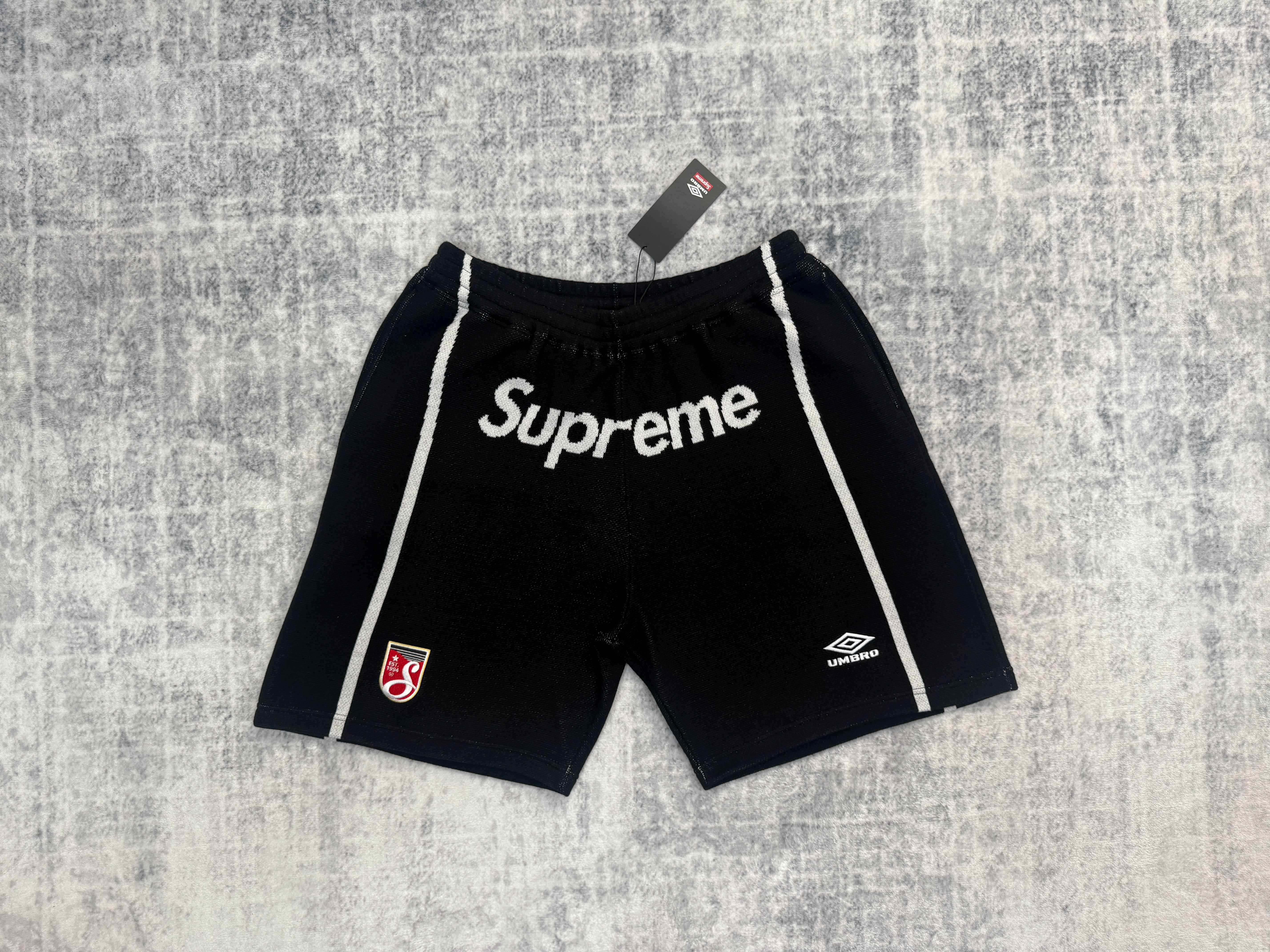 supXumbro shorts