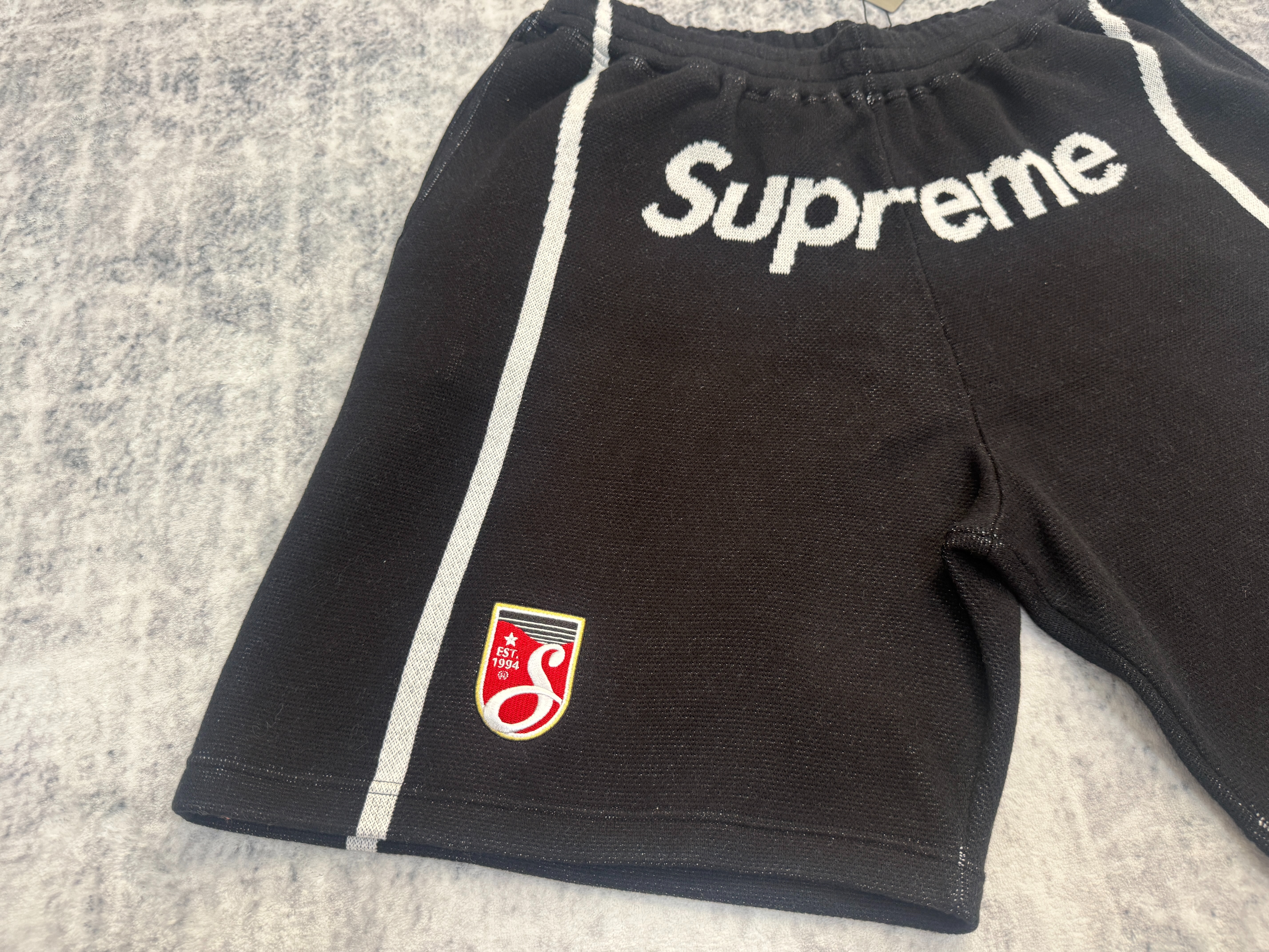 supXumbro shorts - Image 4