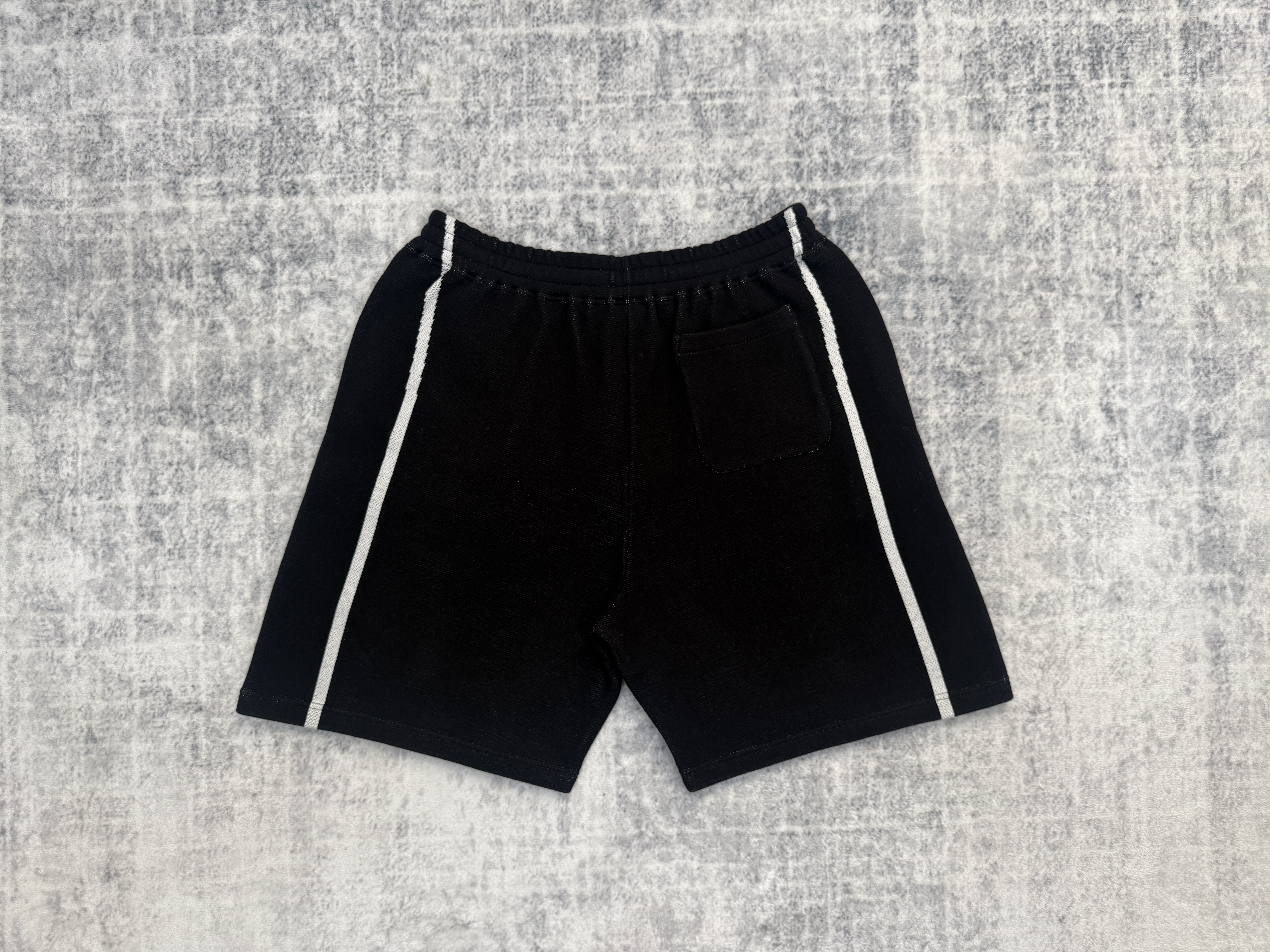 supXumbro shorts - Image 7