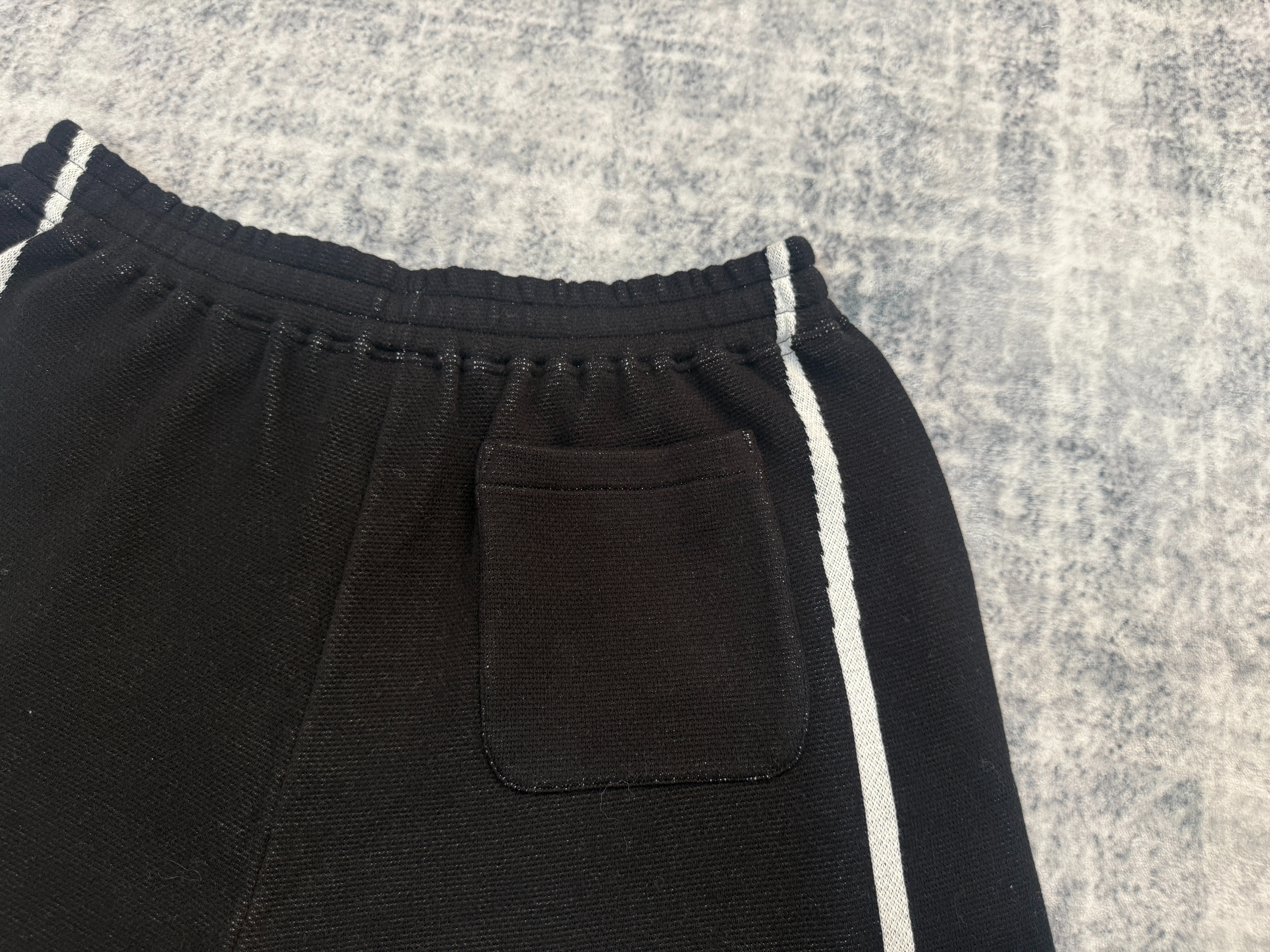 supXumbro shorts - Image 9
