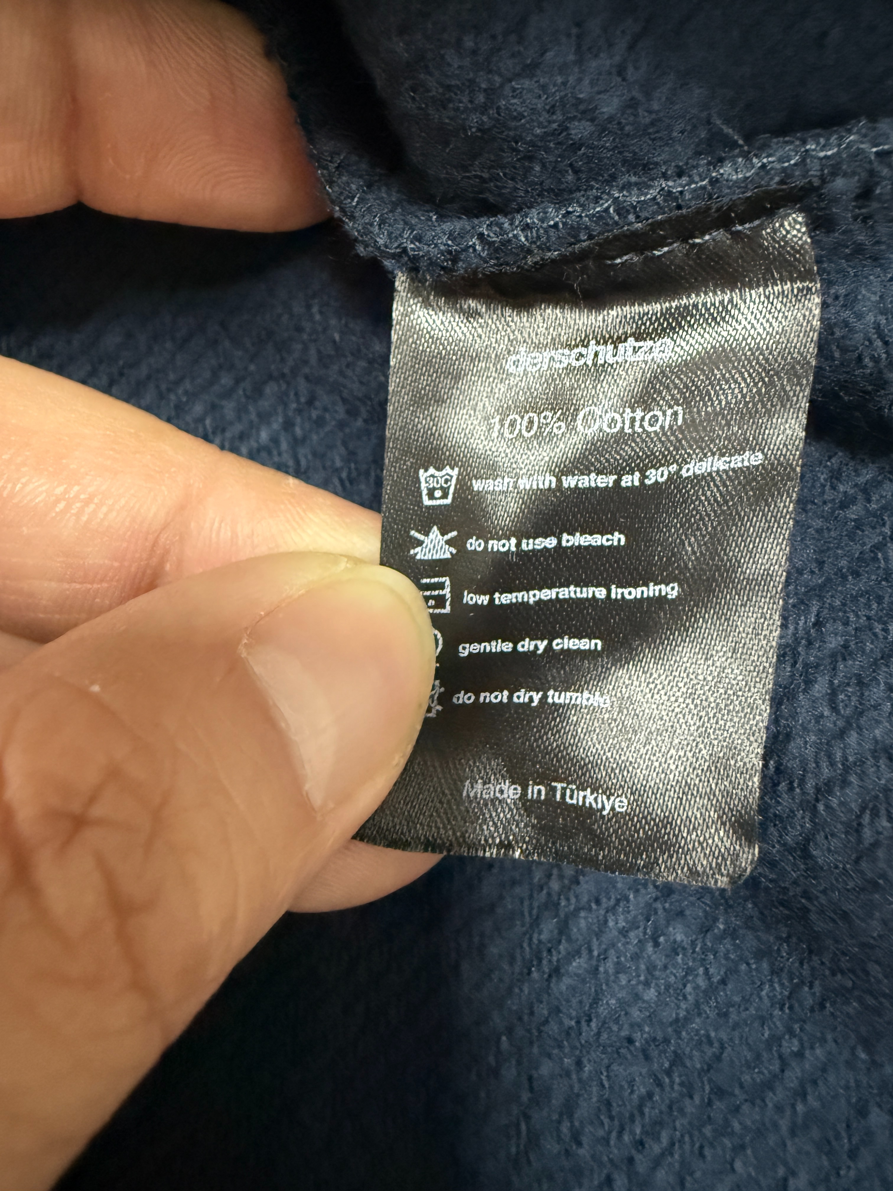 der blue jacket - Image 11