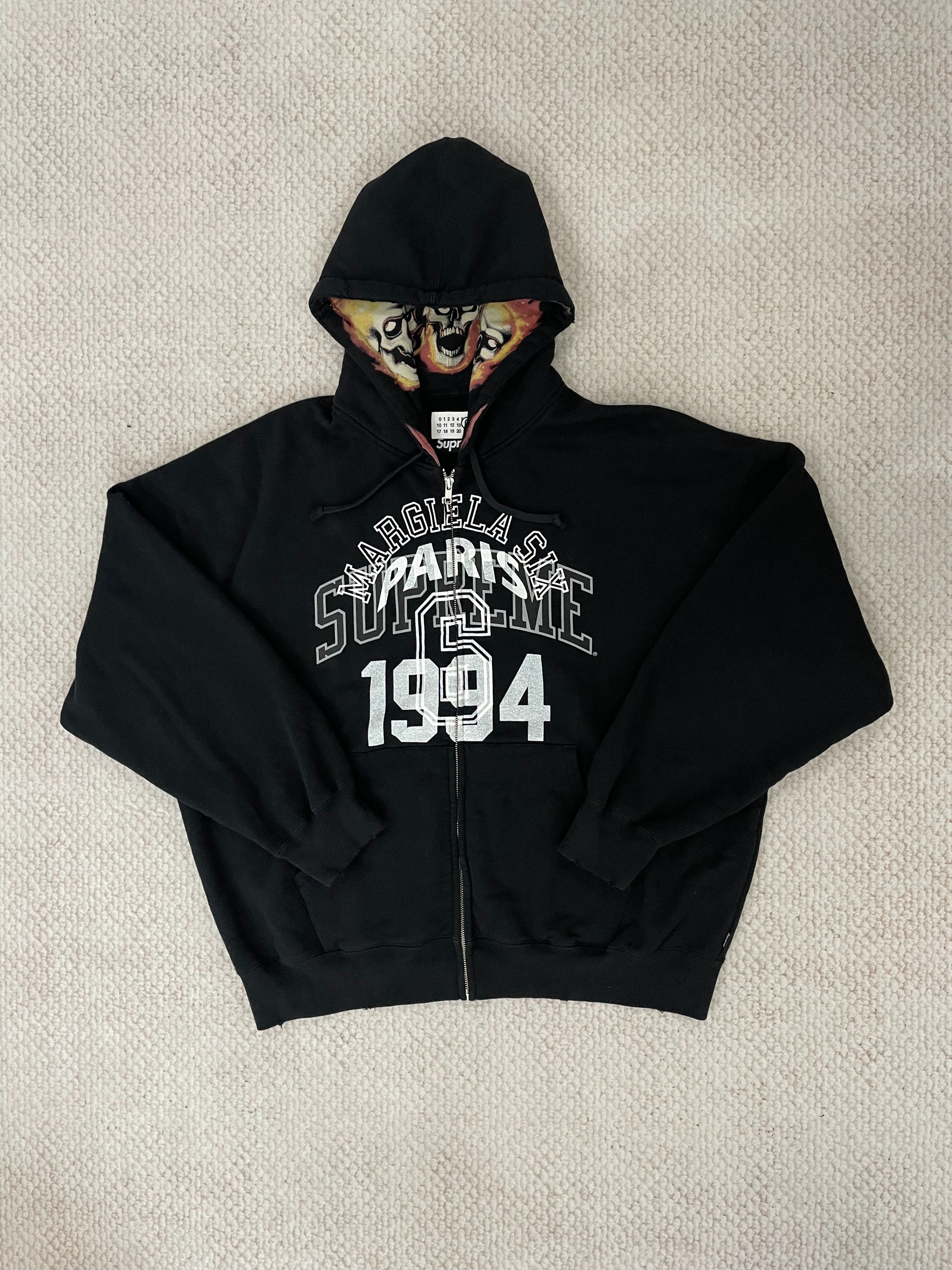 sup mm6 hoodie - Image 9