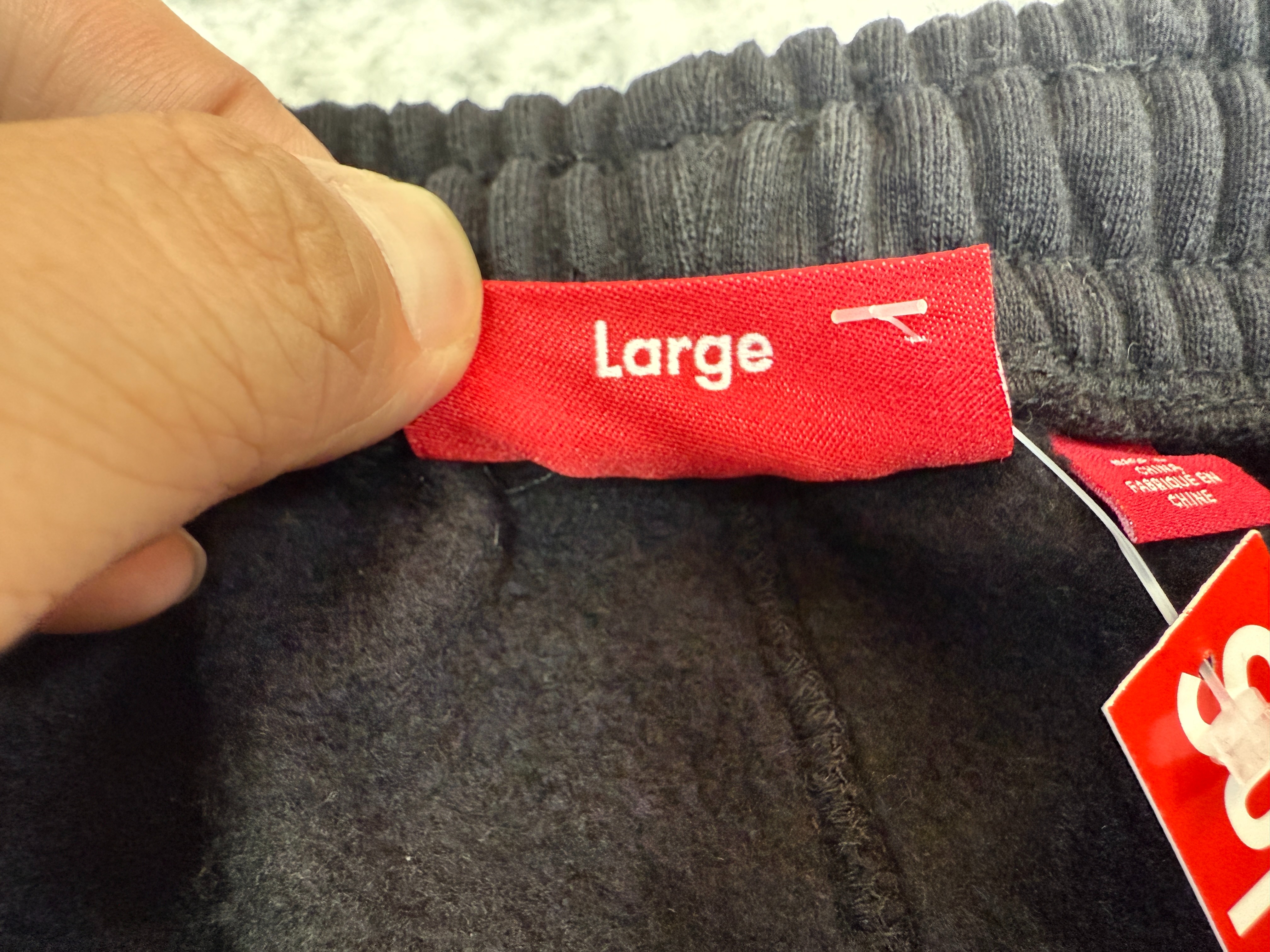 sup font tracksuit - Image 13