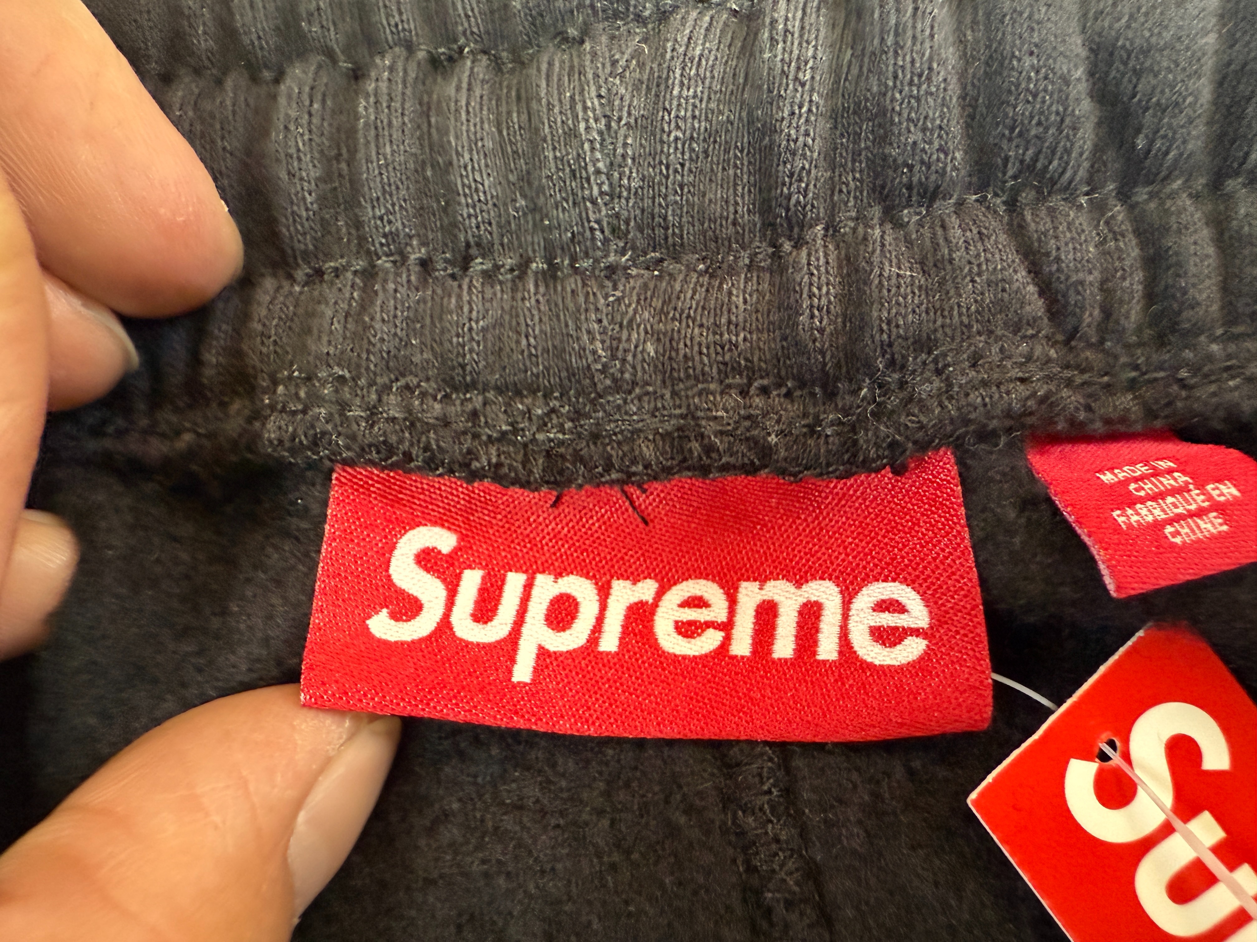sup font tracksuit - Image 14
