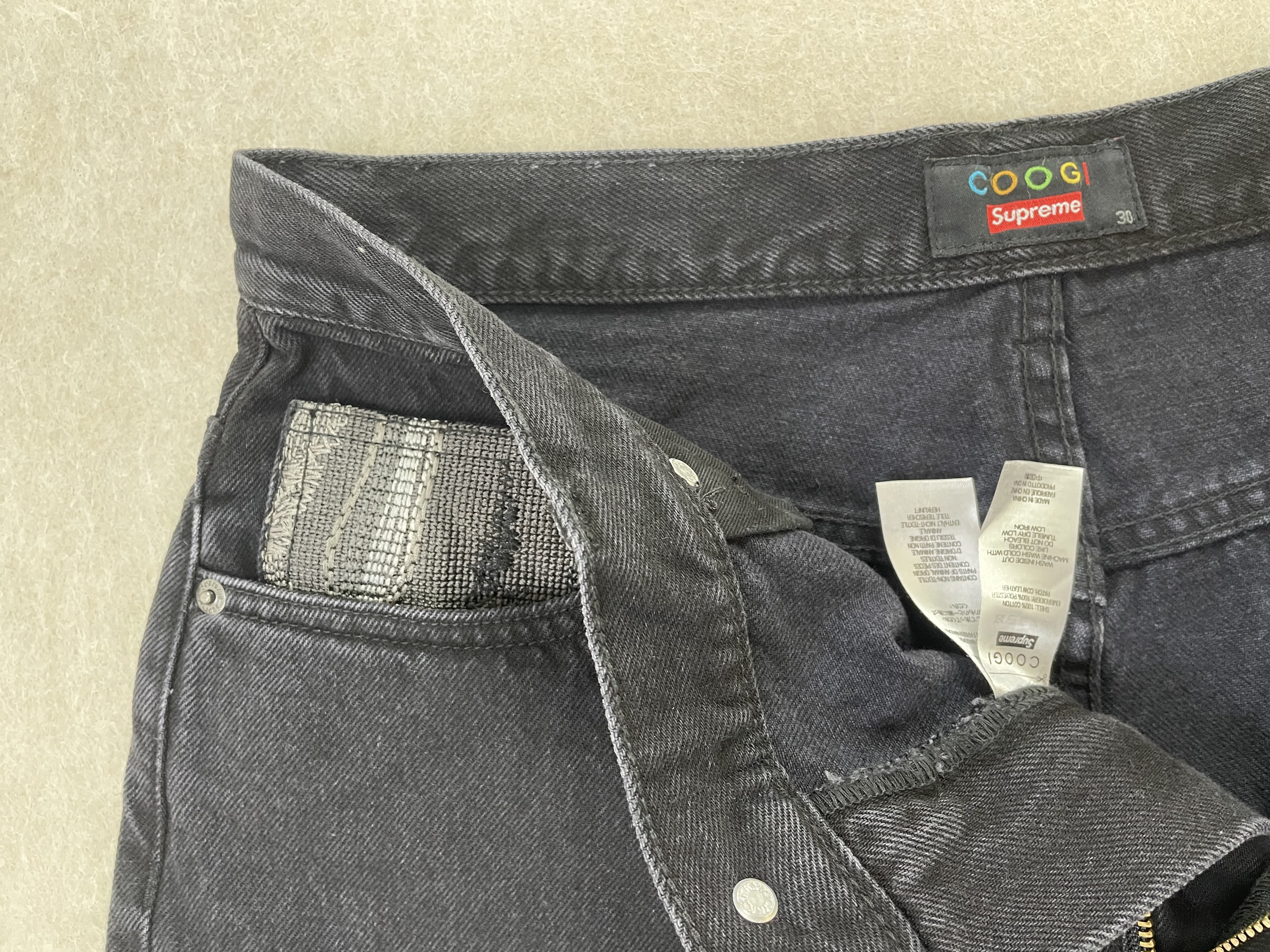 coogi jeans sup black and blue - Image 9
