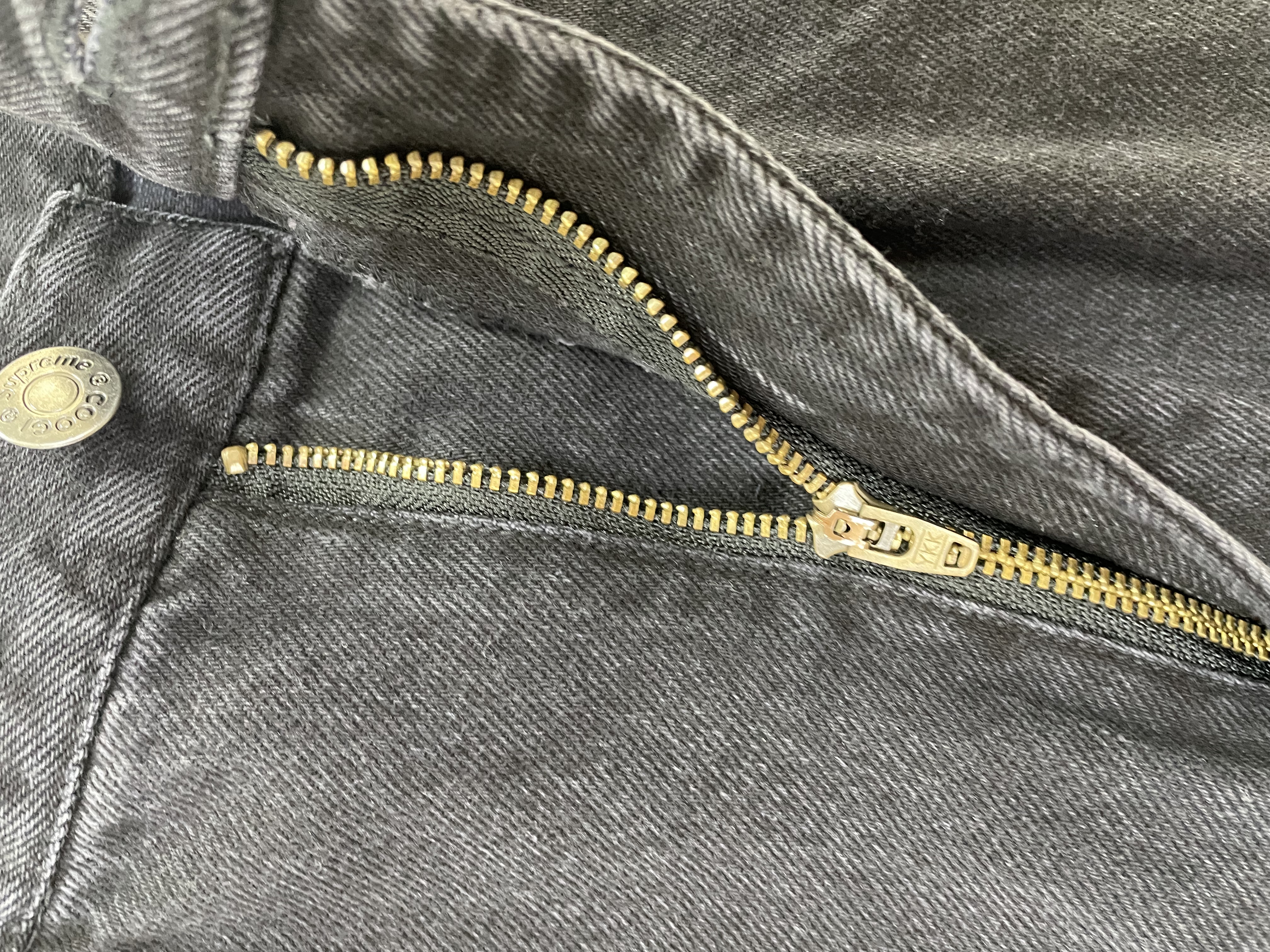 coogi jeans sup black and blue - Image 10