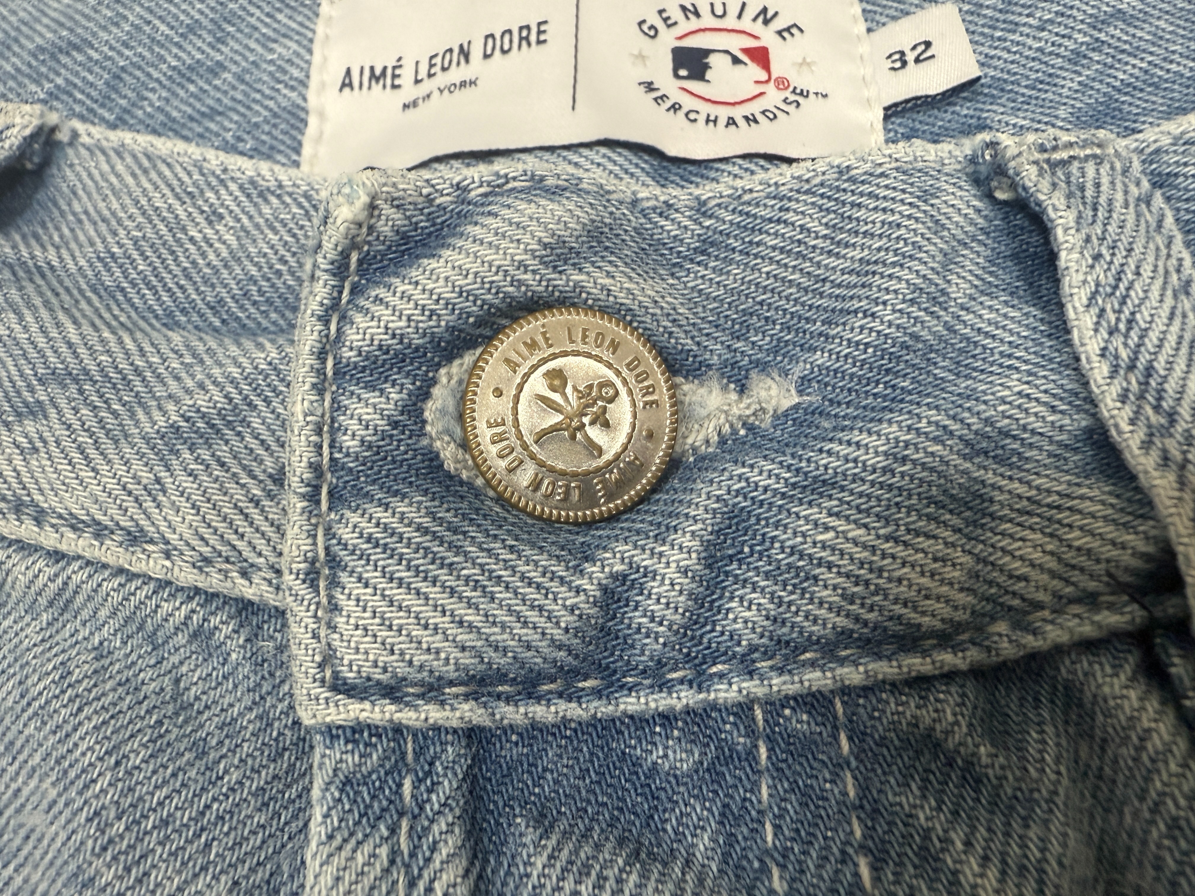 A 蓝色牛仔短裤 shorts - Image 15