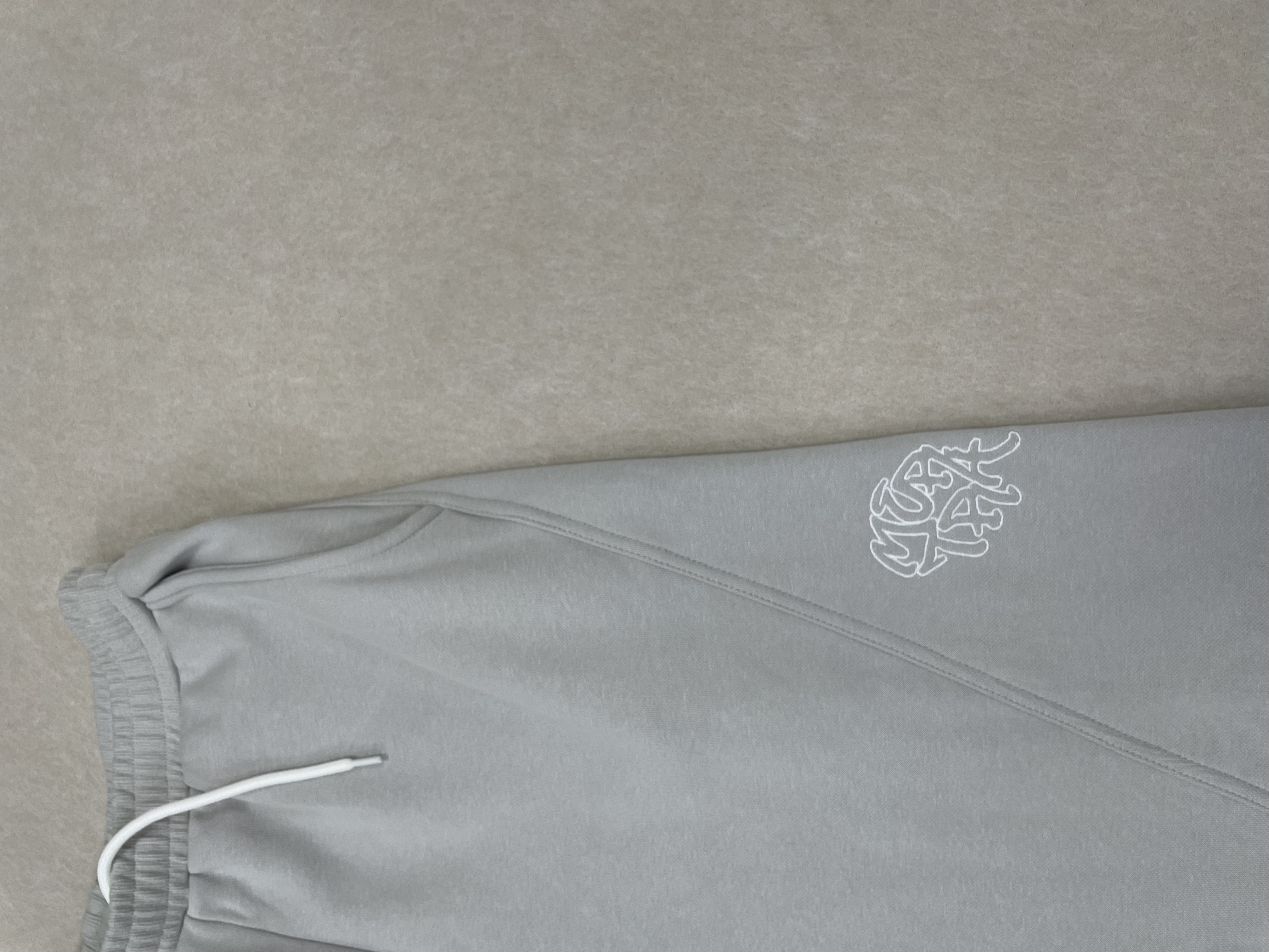 mertra grey tracksuit - Image 11