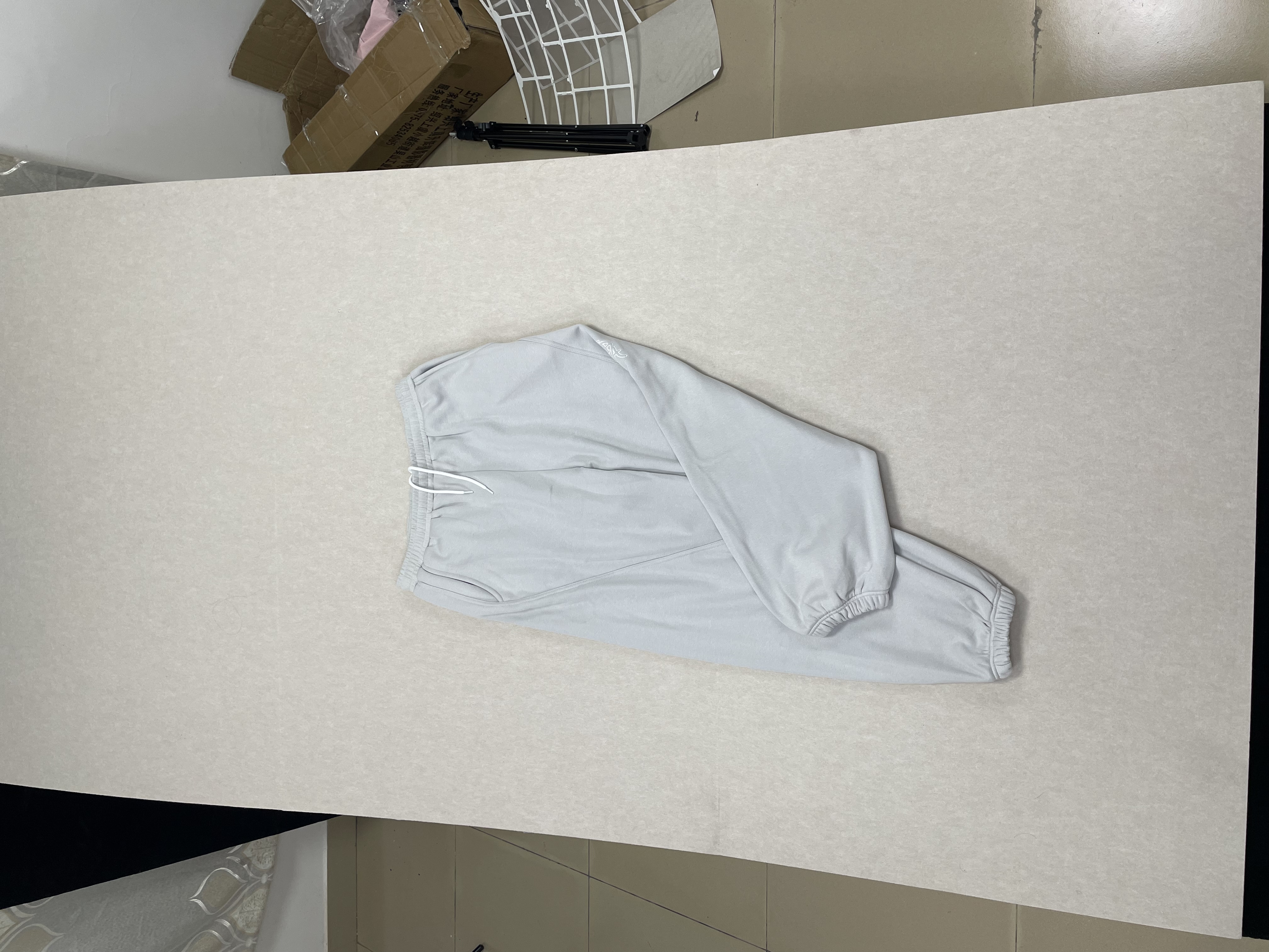 mertra grey tracksuit - Image 18