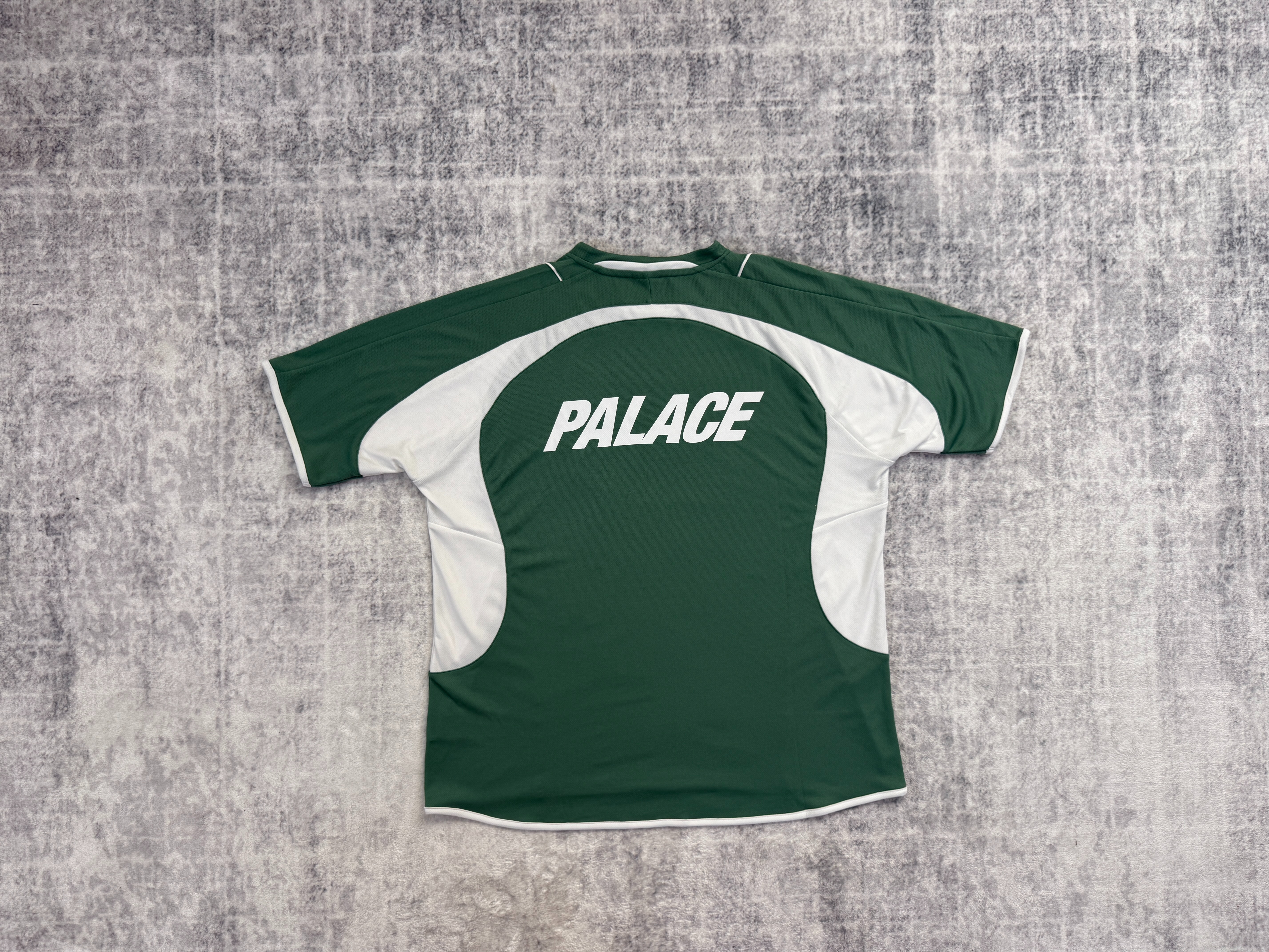 green jersey team - Image 2