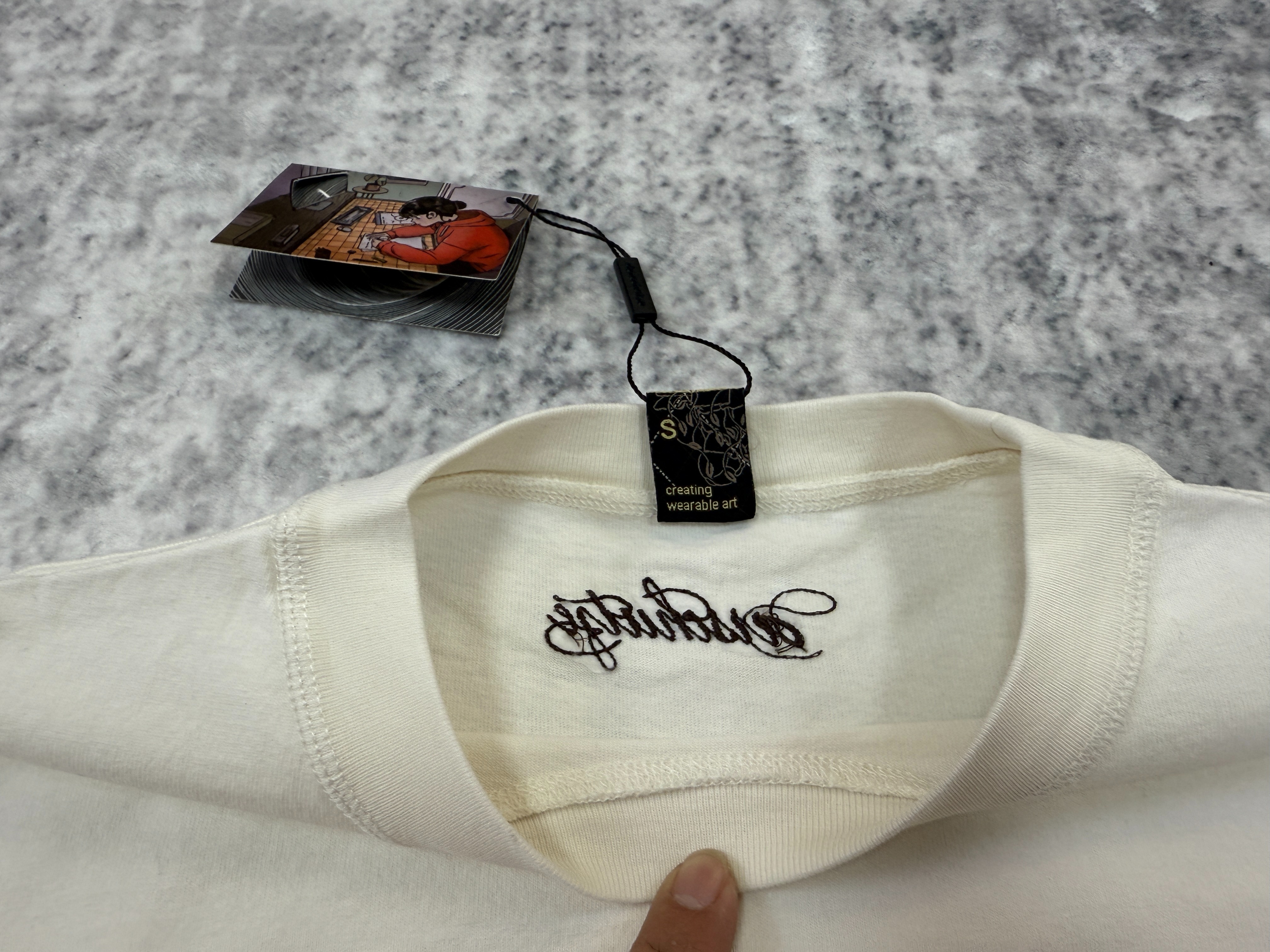 der white shirt - Image 10