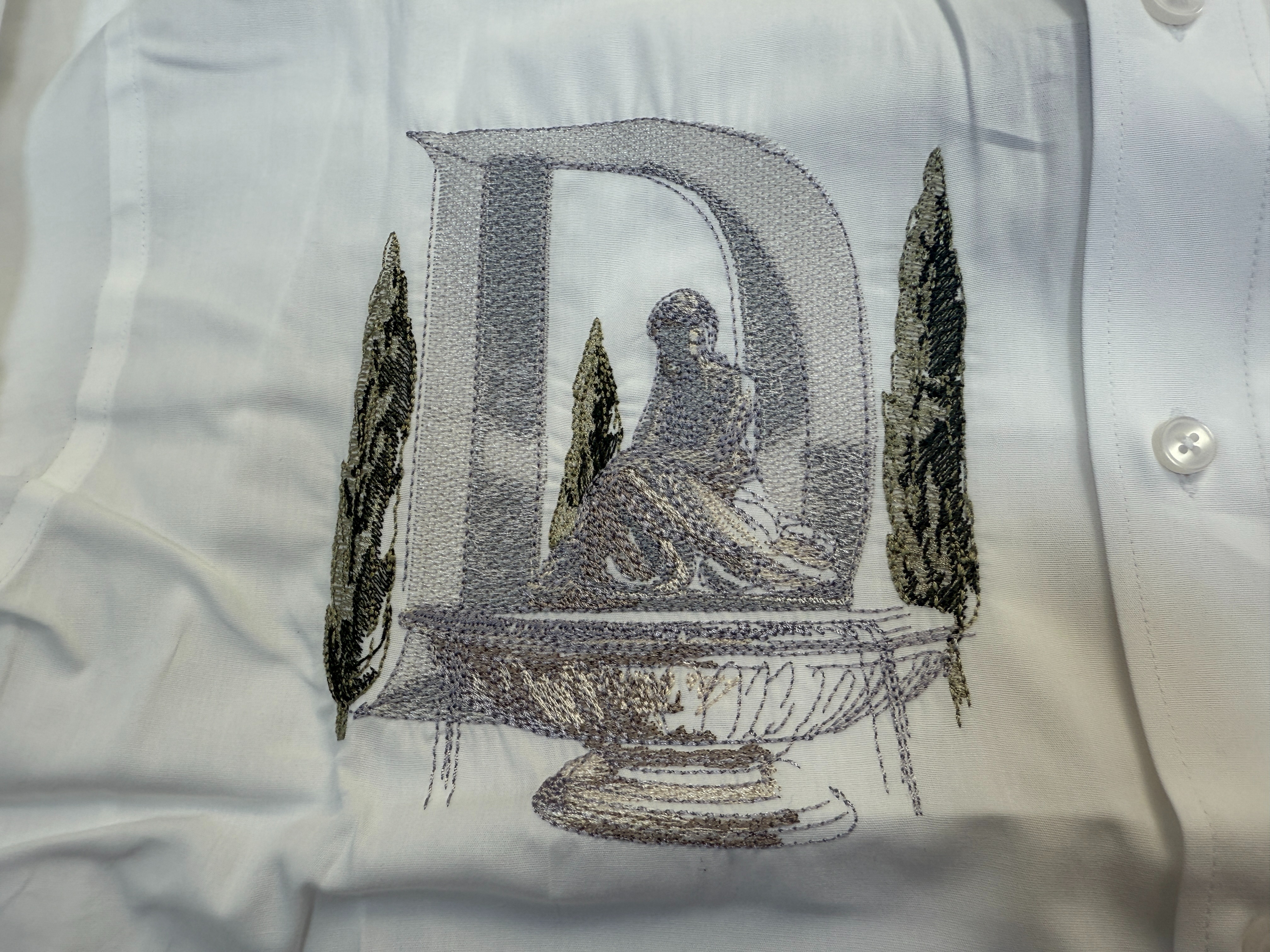 大D 白衬衫 - Image 6