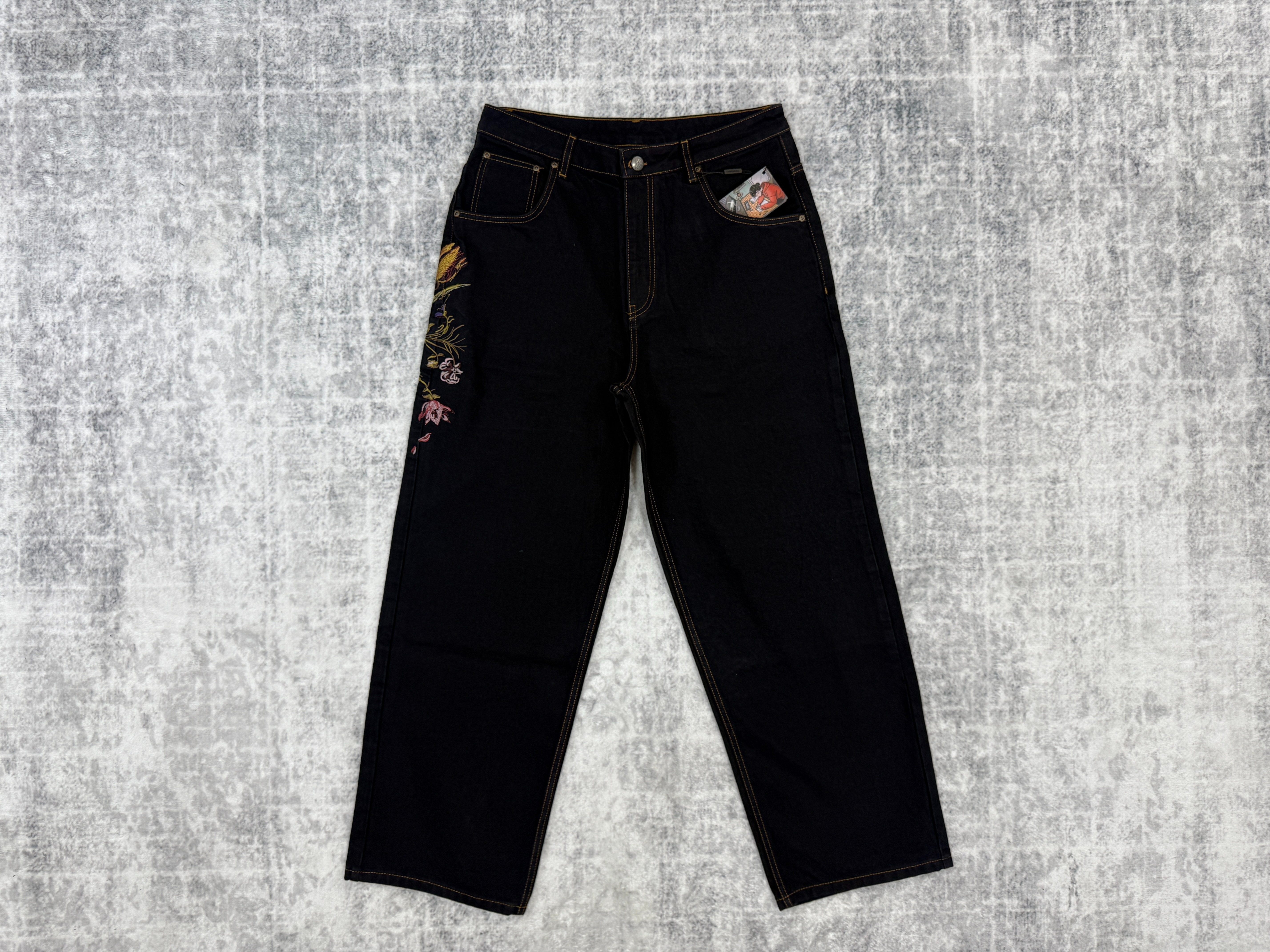 der black jeans