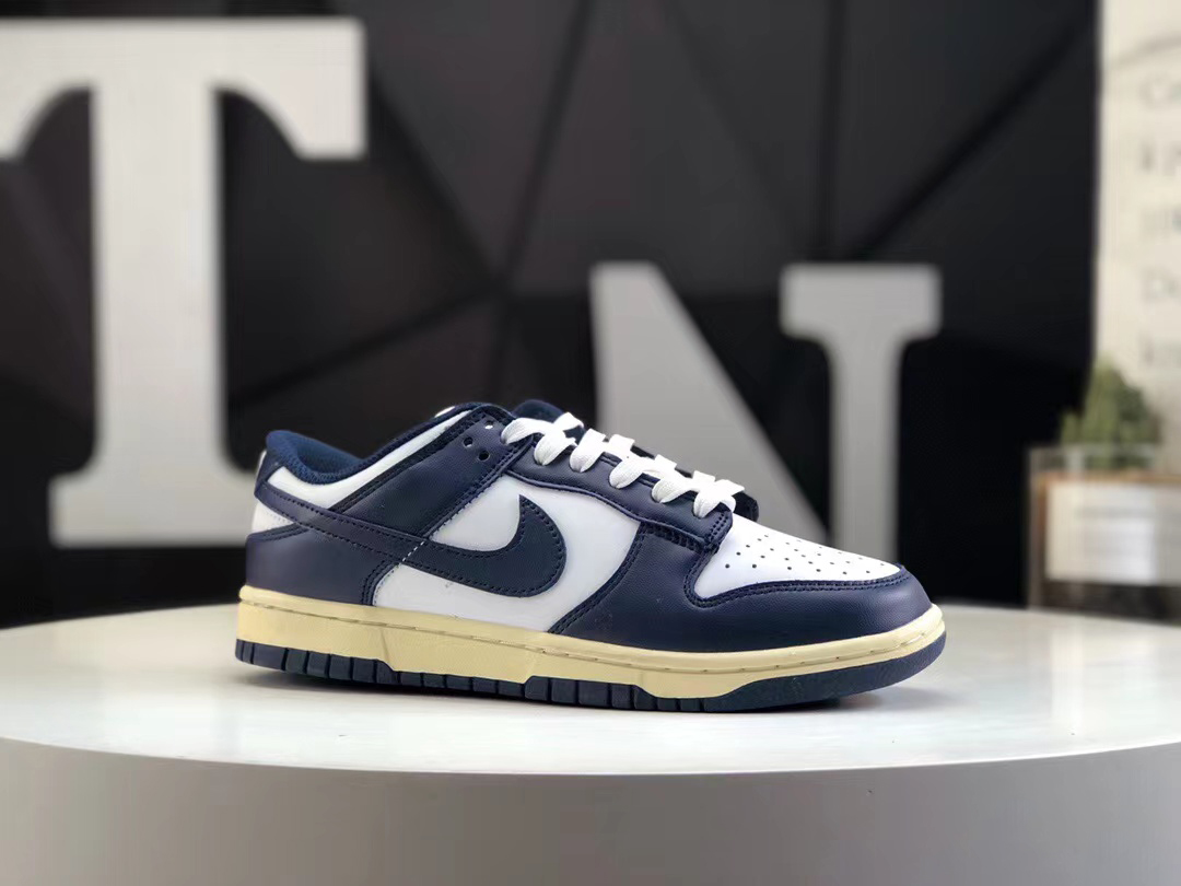 NIKE DUNK LOW - Image 5