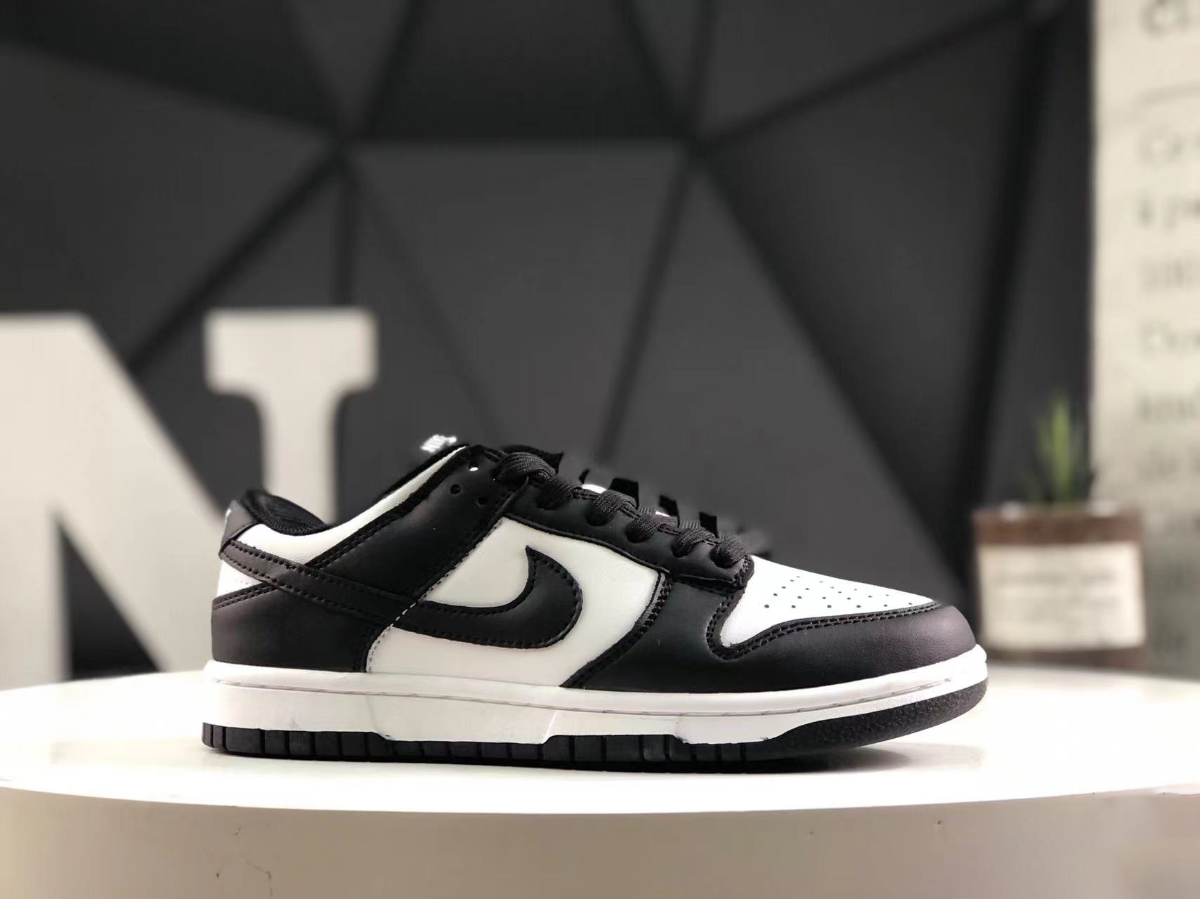 NIKE DUNK LOW - Image 10
