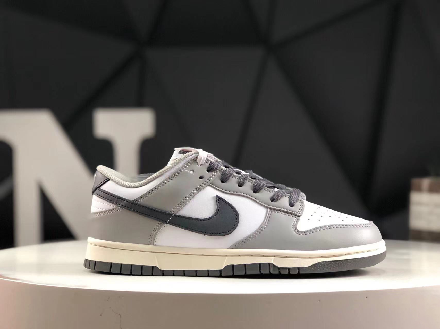 NIKE DUNK LOW - Image 6