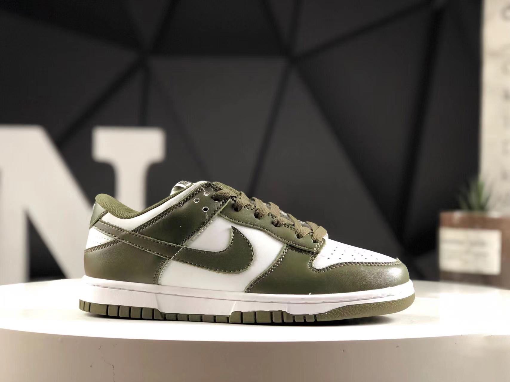NIKE DUNK LOW - Image 8