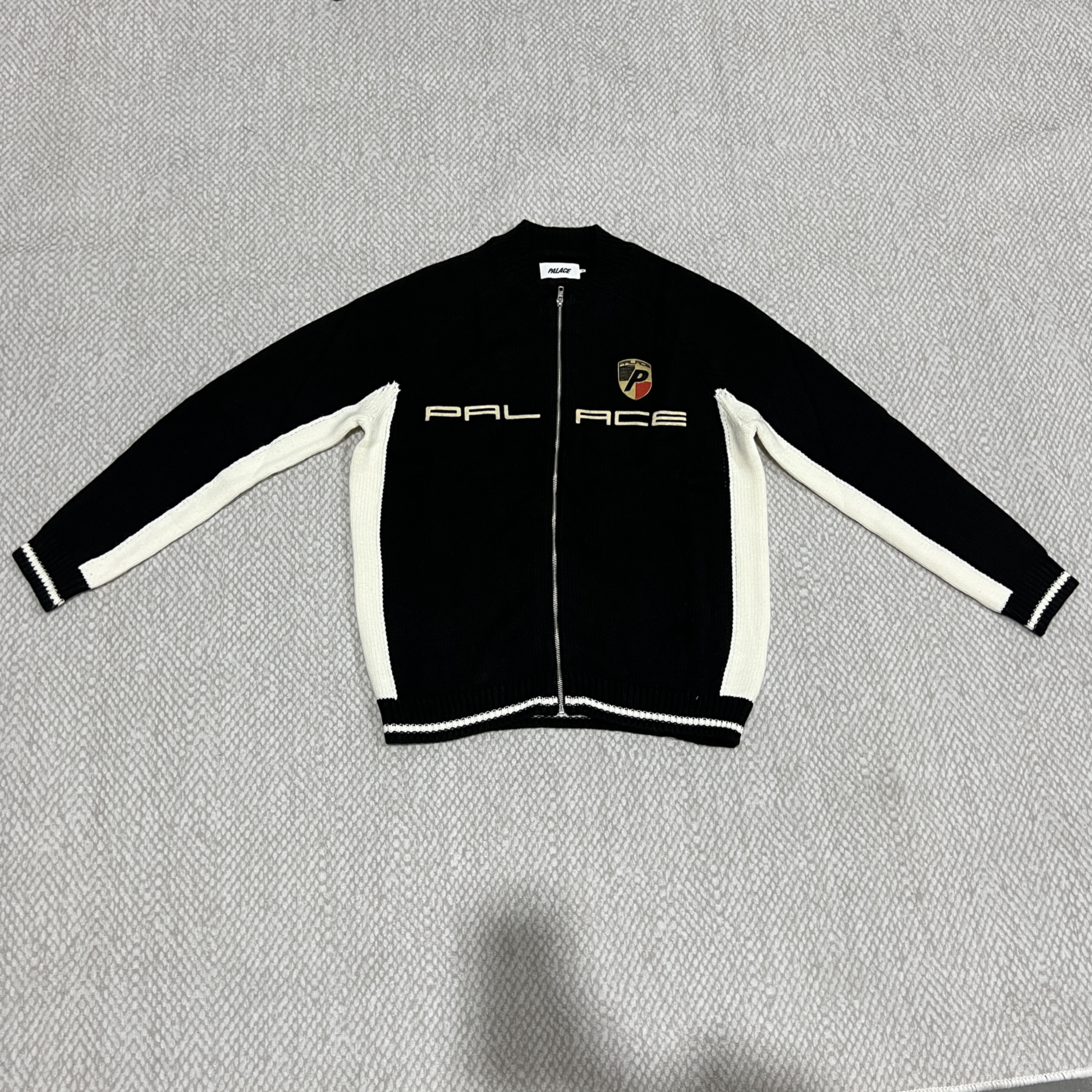 pa × porsche sweater - Image 3