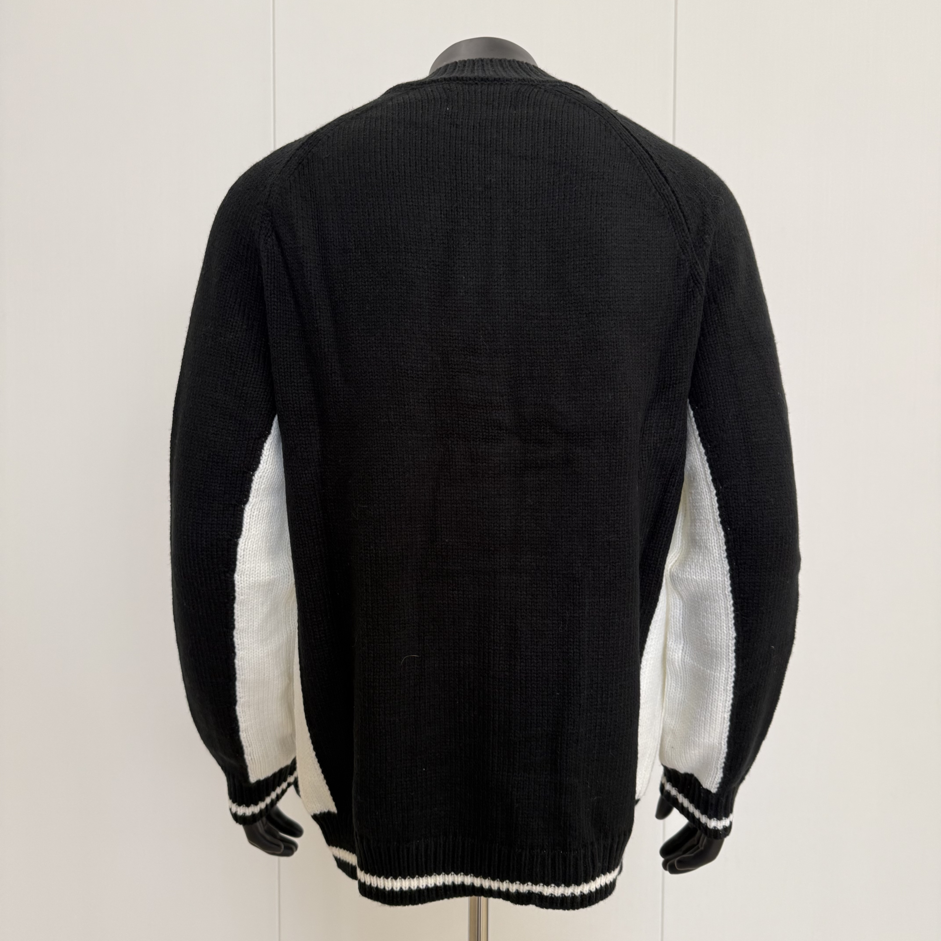 pa × porsche sweater - Image 4