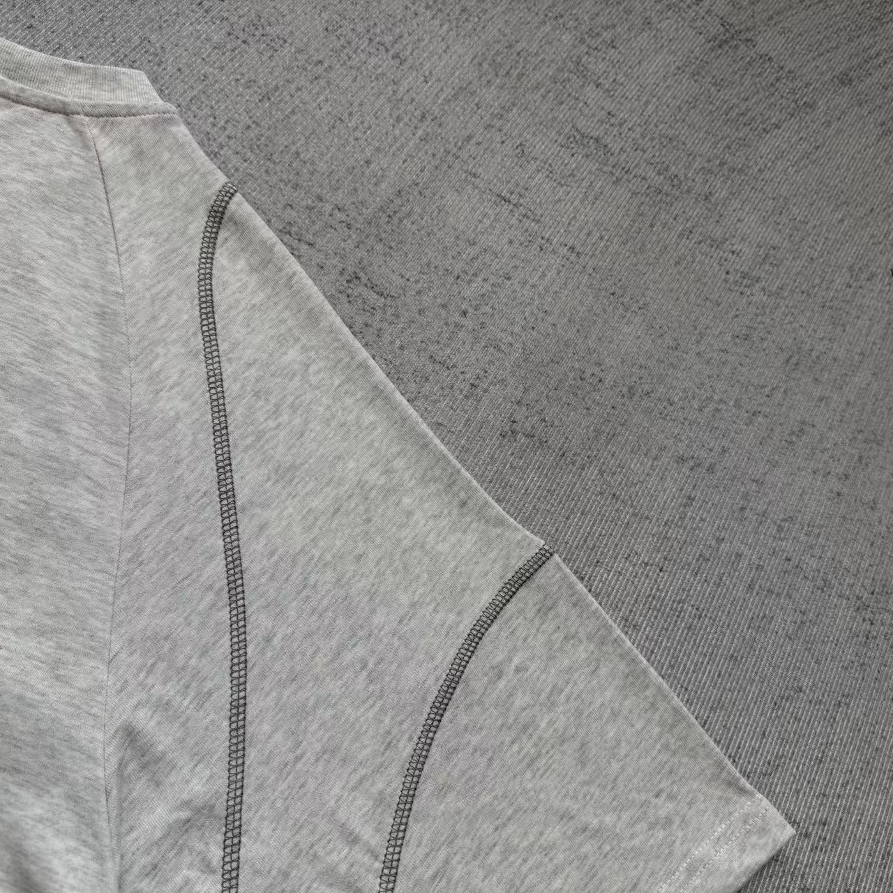 Me*tra Stitch Tee - Image 5