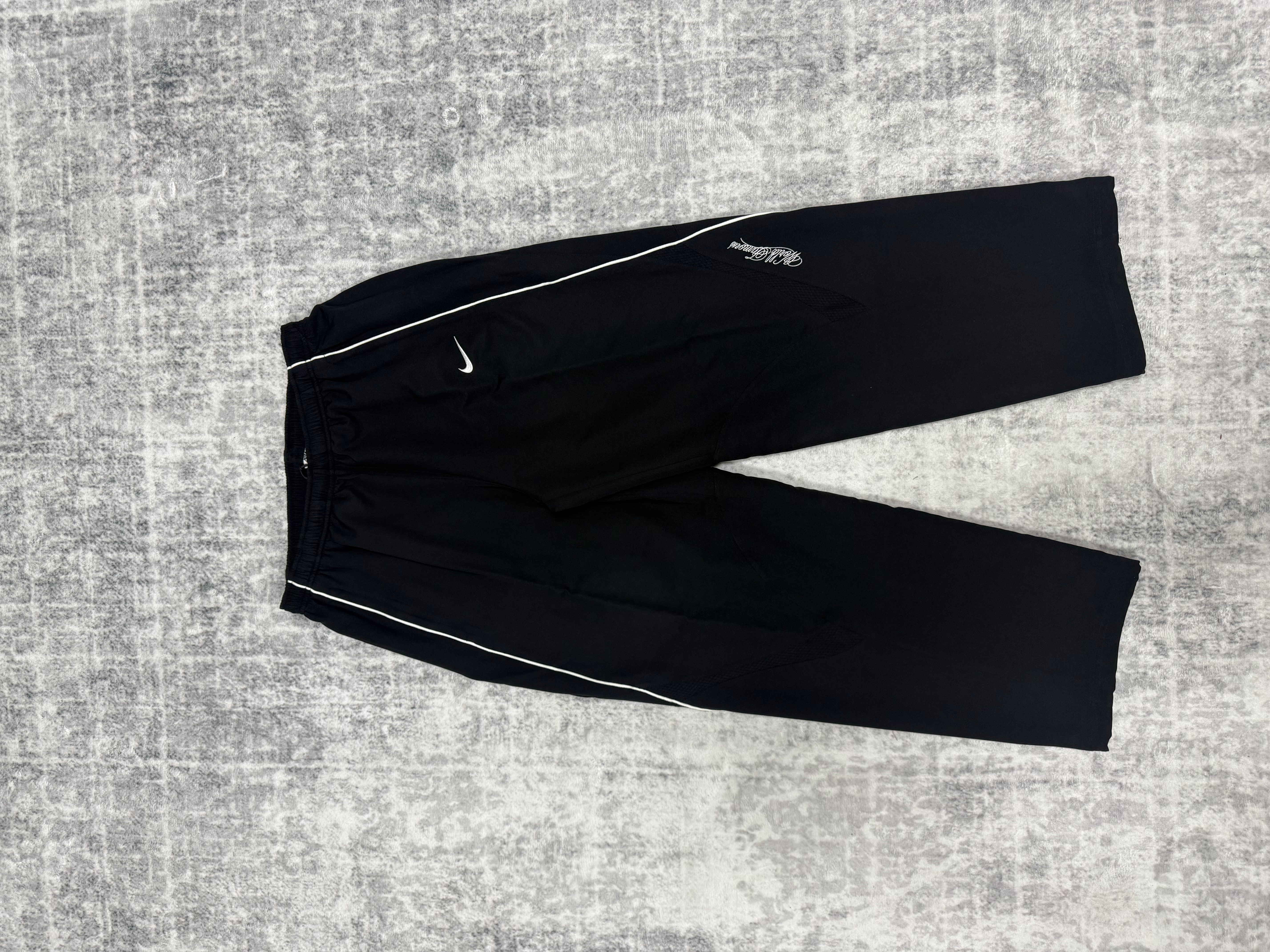 NIK - Image 7