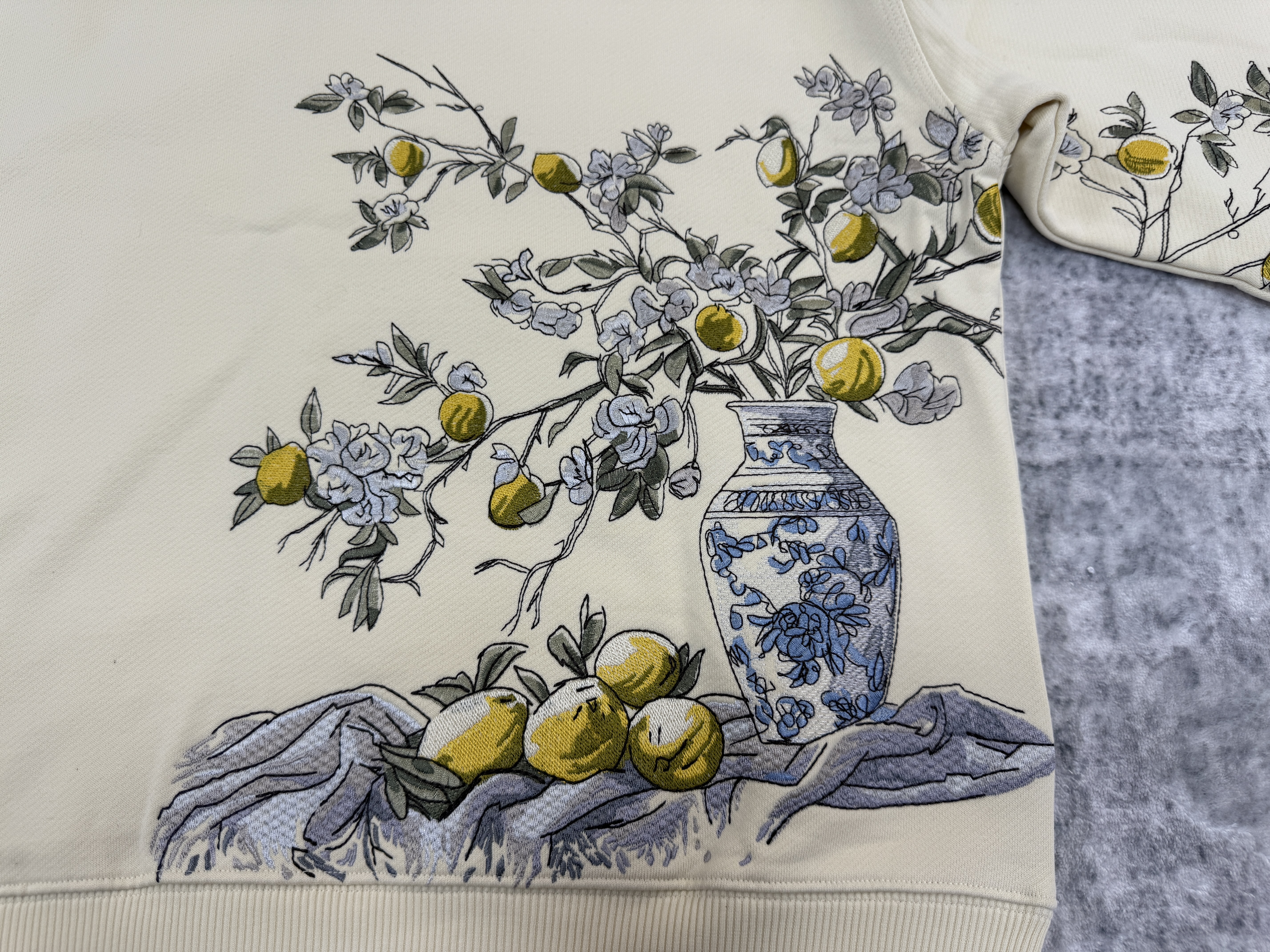 derschutze beige zip up - Image 7