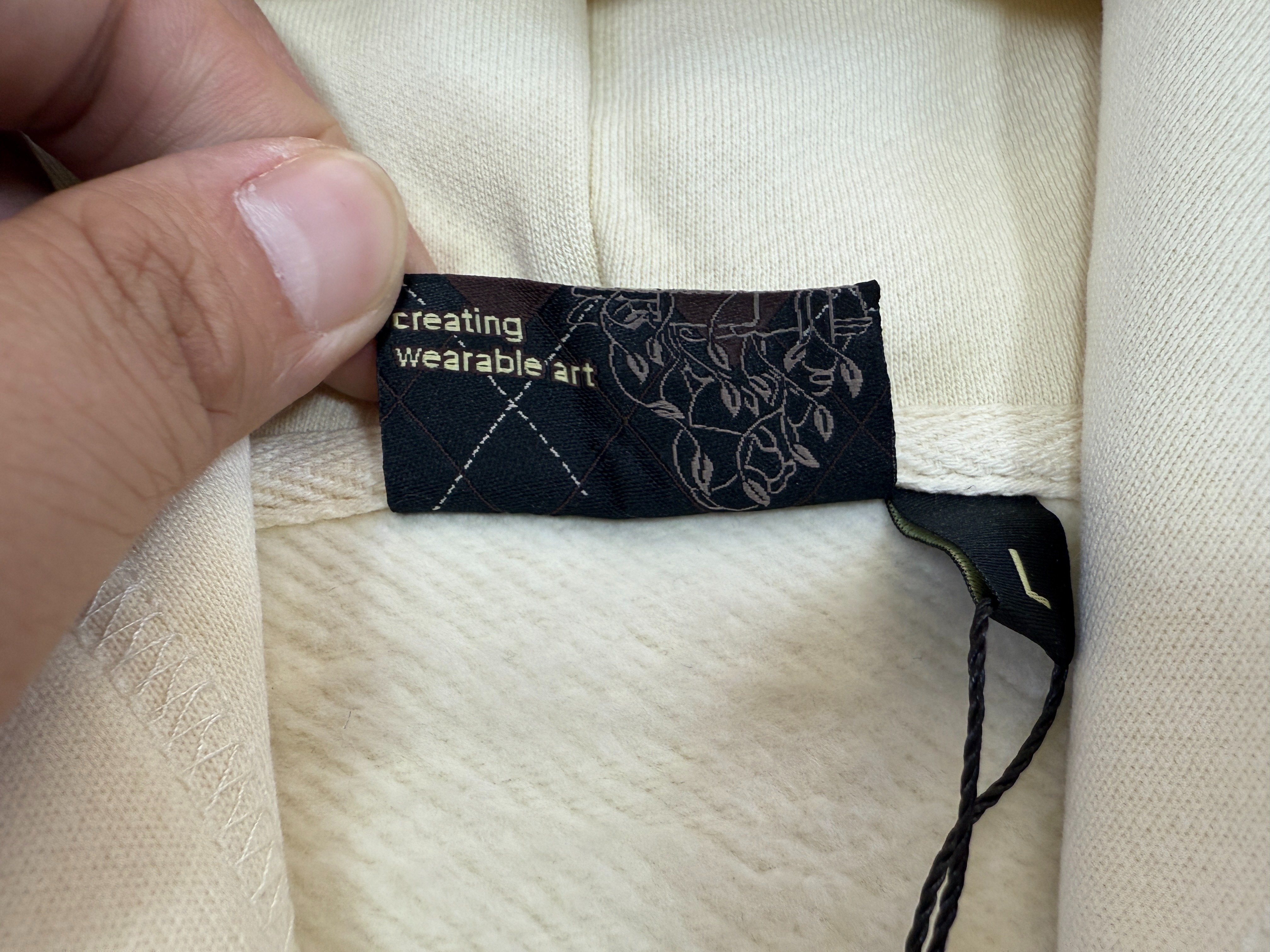 derschutze beige zip up - Image 15