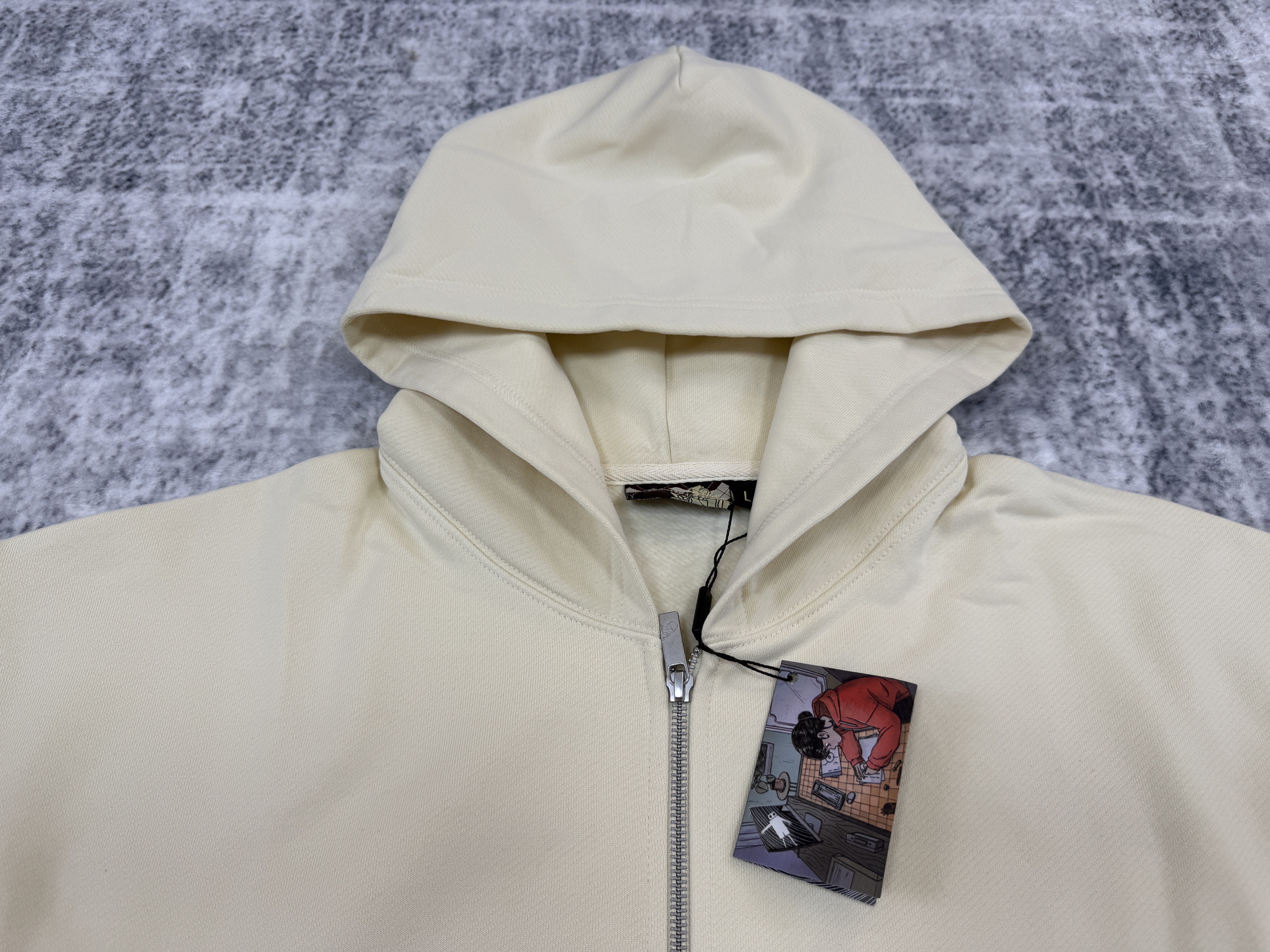 derschutze beige zip up - Image 17