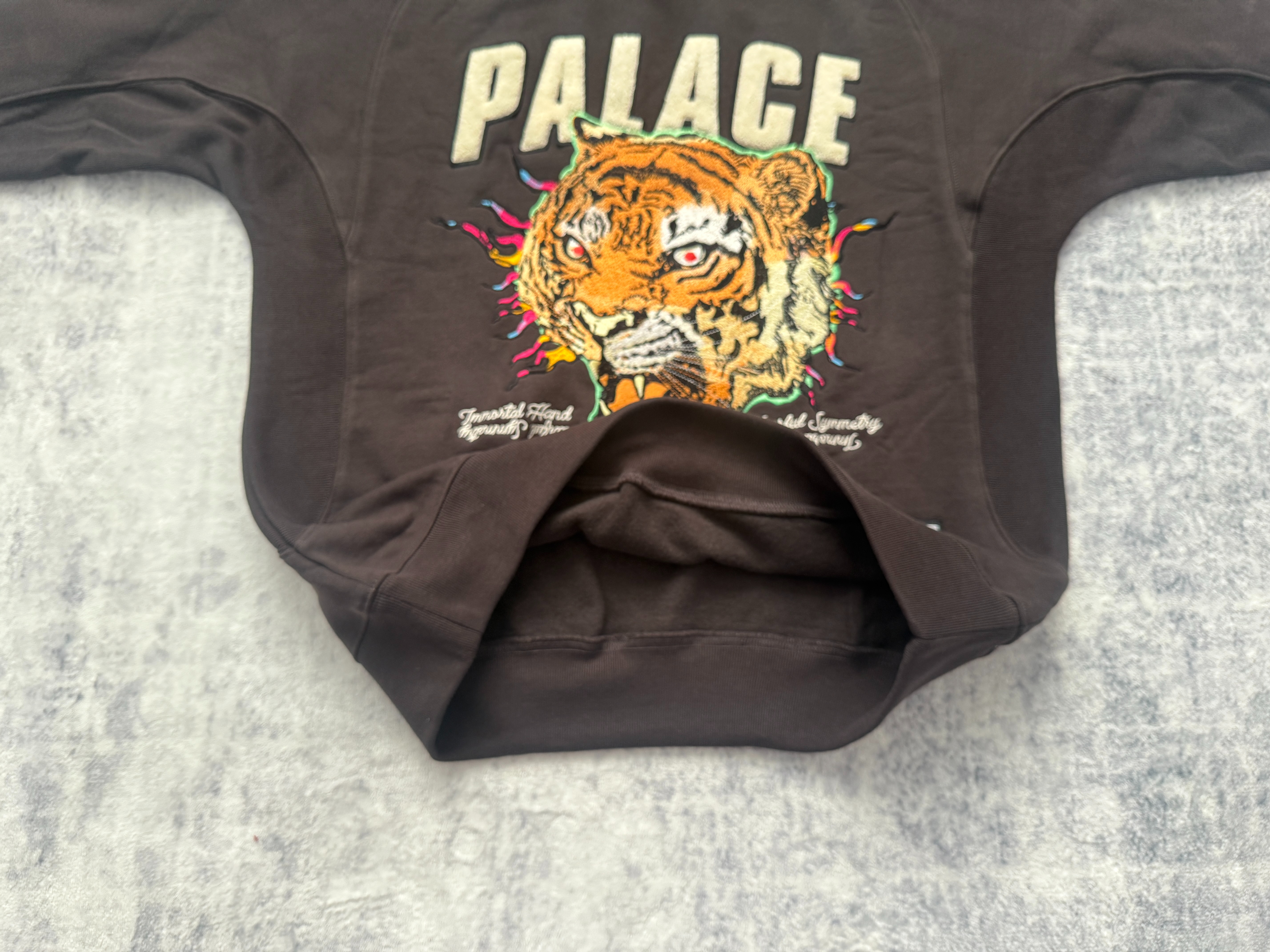palace tiger face - Image 2