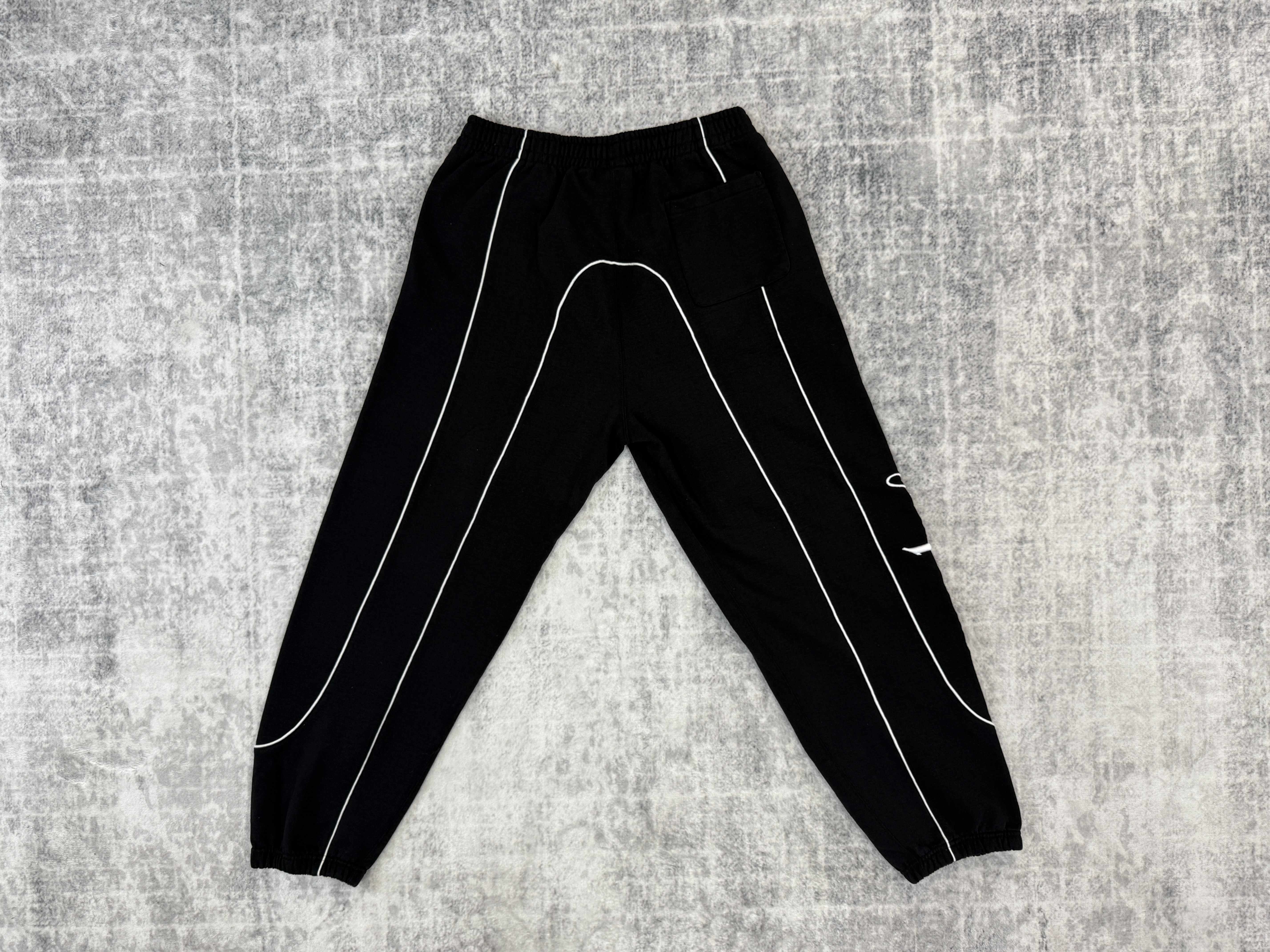 sup tracksuit gang - Image 15